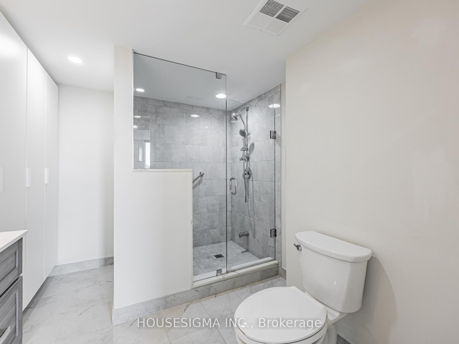 Photo 23 of Unit 403, 3233 Eglinton Avenue E, Scarborough, Scarborough Village — HOMEH