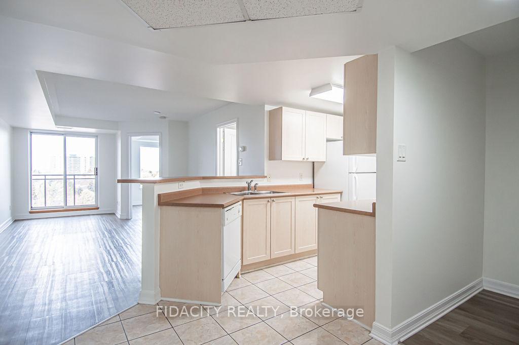 Photo 2 of Unit 7D, 310 Central Park Drive, Ottawa, Central Park — HOMEH