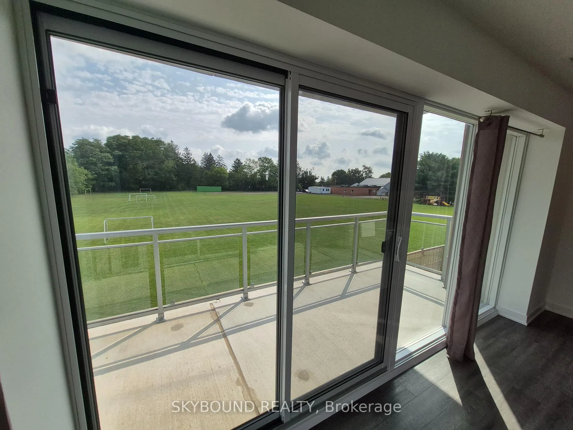Photo 20 of Unit 301, 16 Markle Crescent, Hamilton, Ancaster — HOMEH