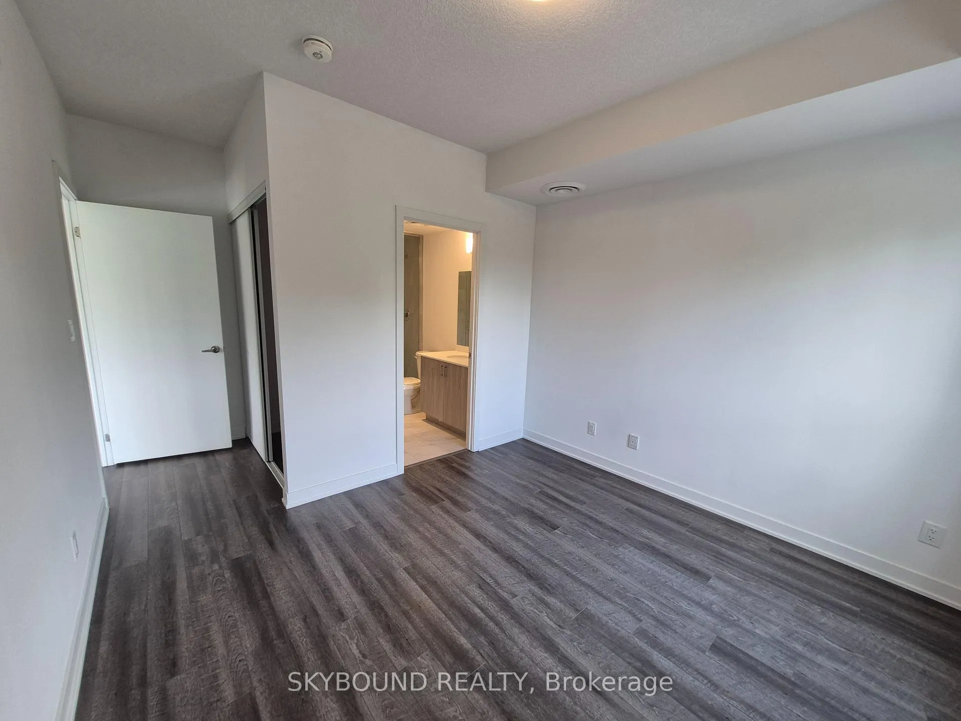 Photo 26 of Unit 301, 16 Markle Crescent, Hamilton, Ancaster — HOMEH