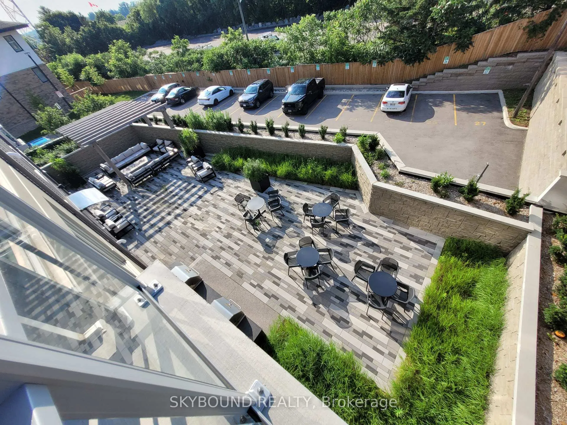 Photo 41 of Unit 301, 16 Markle Crescent, Hamilton, Ancaster — HOMEH