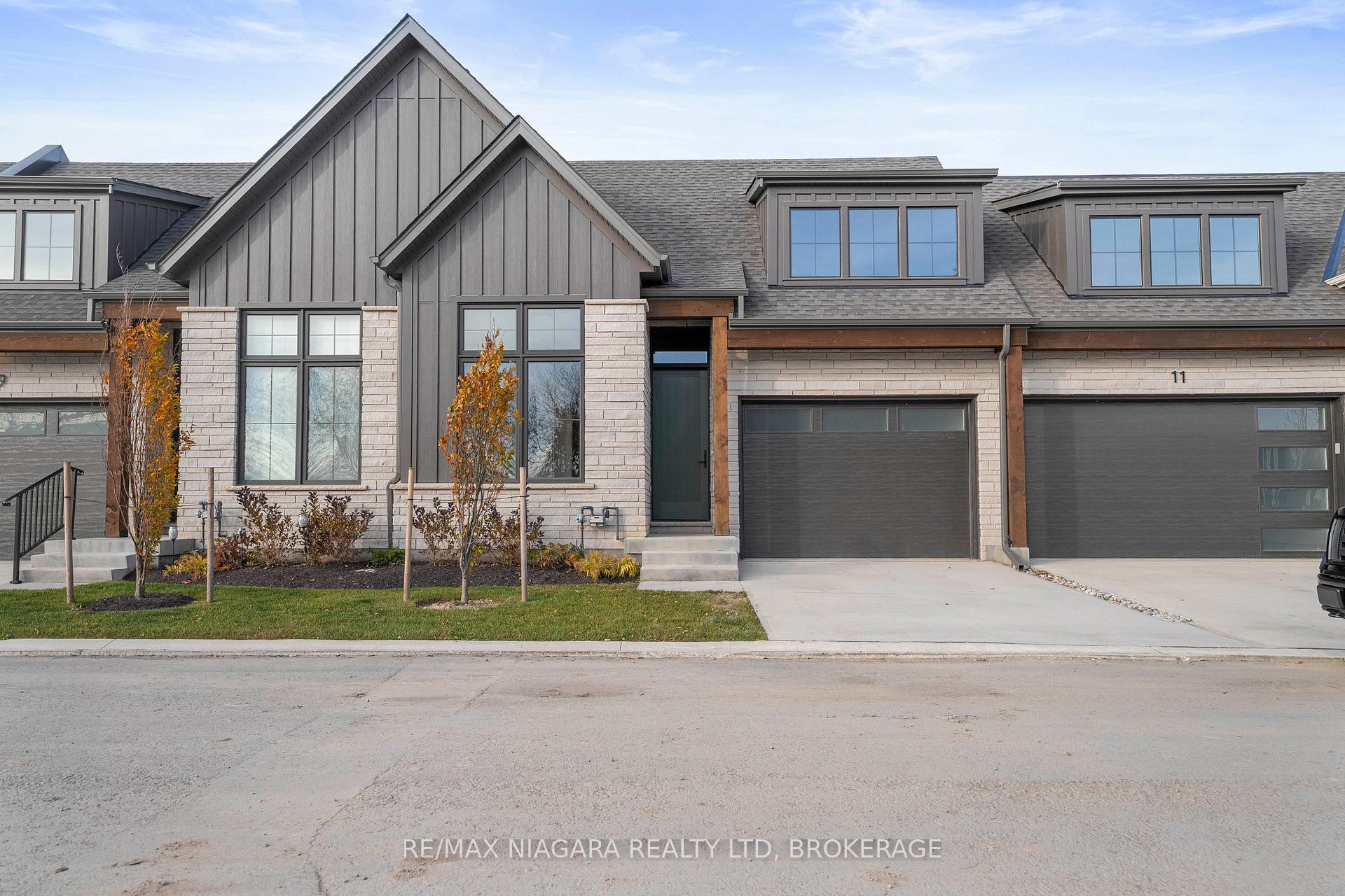 Photo 5 of Unit 10, 41 Ivy Crescent, Thorold, Confederation Heights — HOMEH
