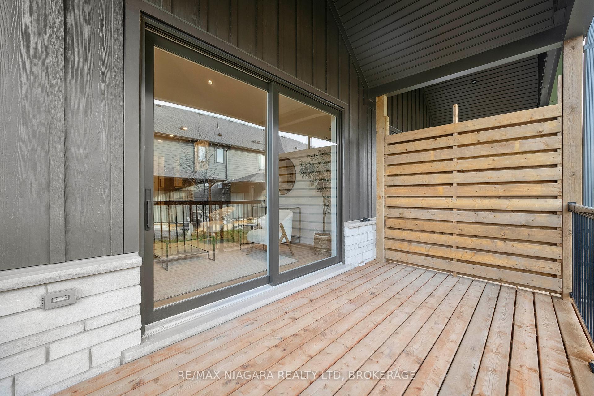 Photo 31 of Unit 10, 41 Ivy Crescent, Thorold, Confederation Heights — HOMEH