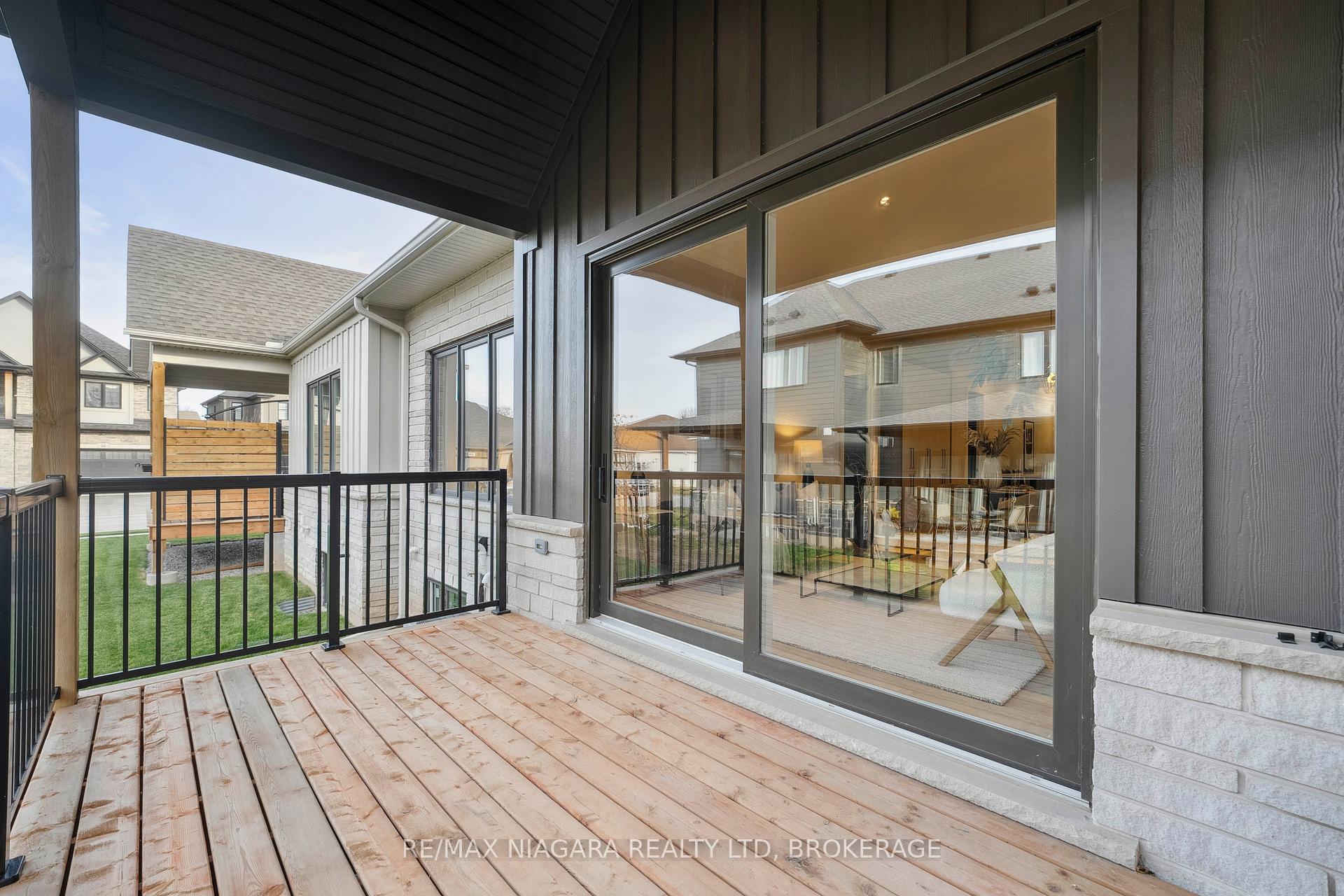 Photo 32 of Unit 10, 41 Ivy Crescent, Thorold, Confederation Heights — HOMEH