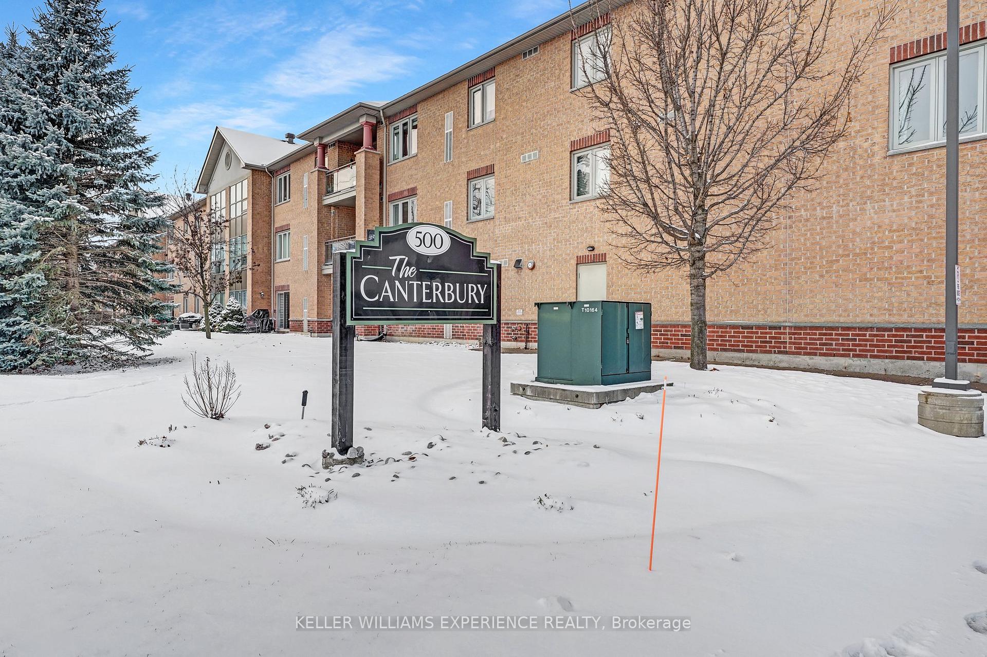 Front of Unit 109, 500 Mapleview Drive W