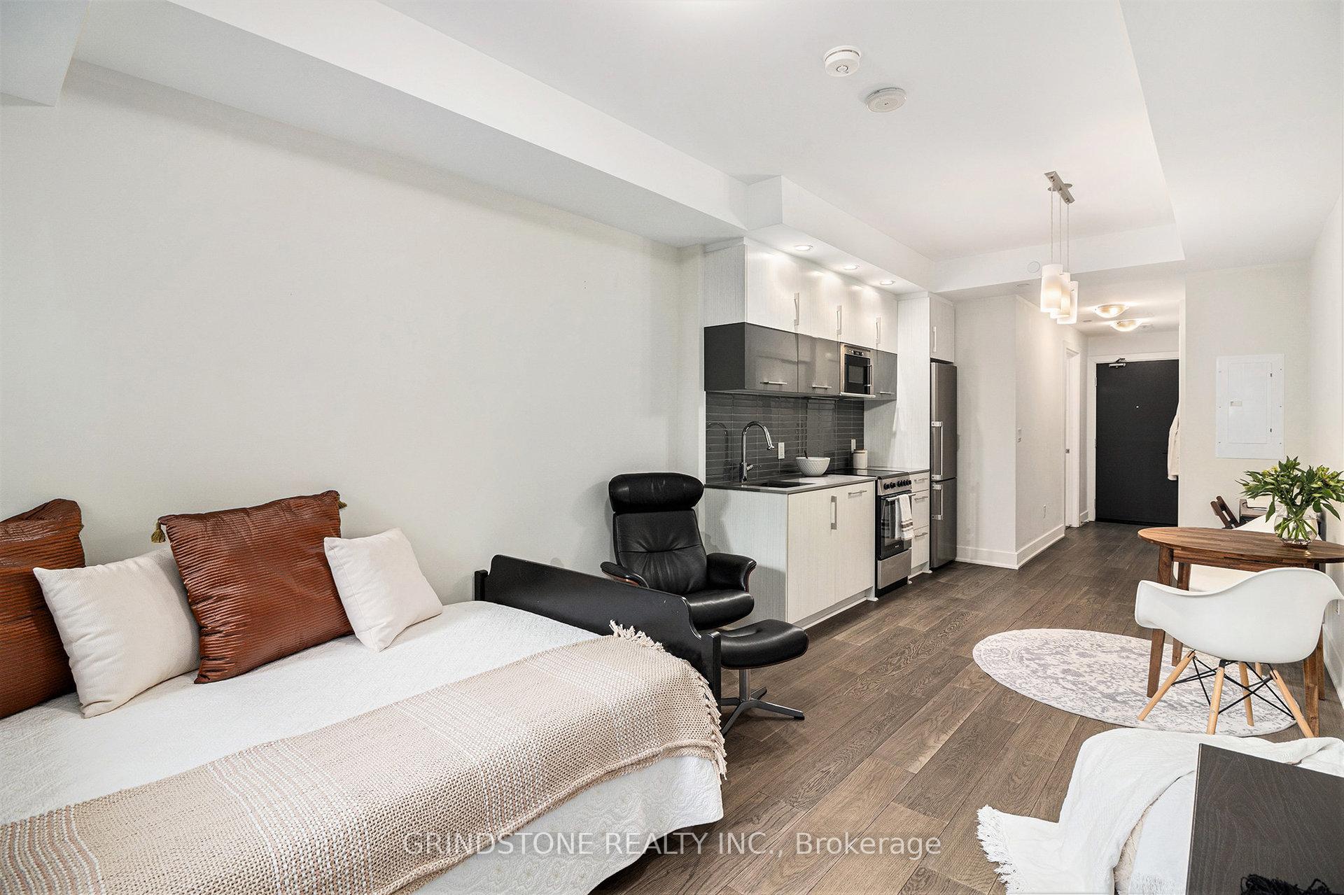 Photo 9 of Unit 111, 255 Bay Street, Ottawa, Ottawa Centre — HOMEH