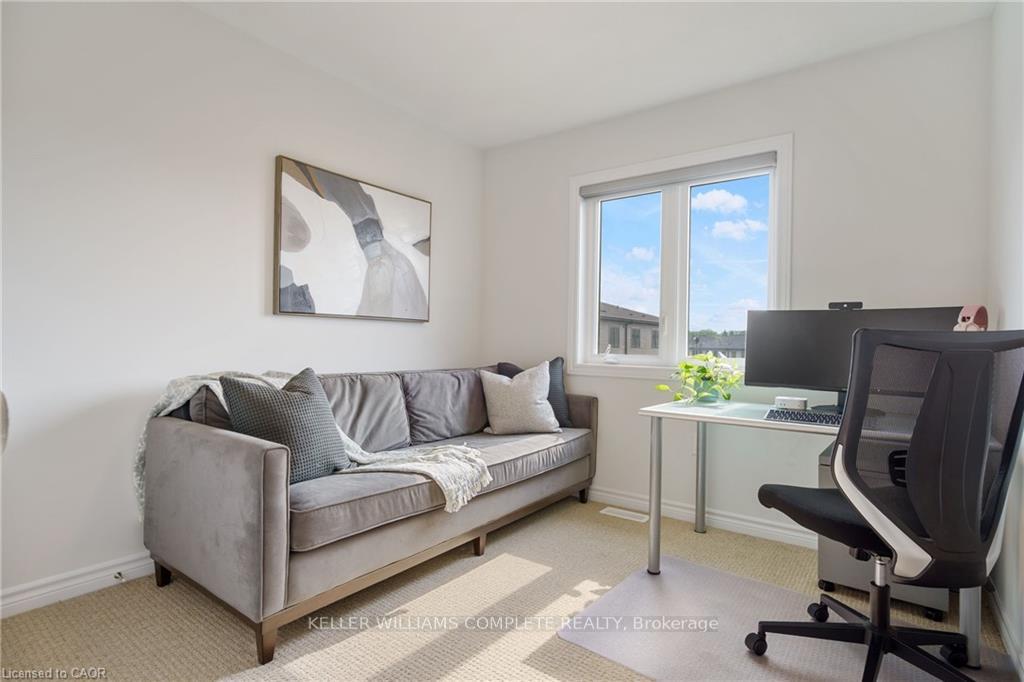 Photo 31 of 52 Cadwell Lane, Hamilton, Mountview — HOMEH