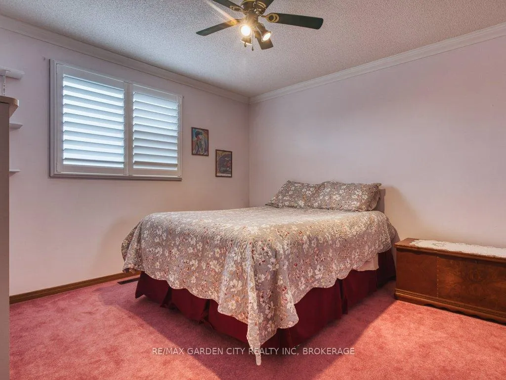 Photo 14 of 21 Bascary Crescent, St. Catharines, Rykert/Vansickle — HOMEH