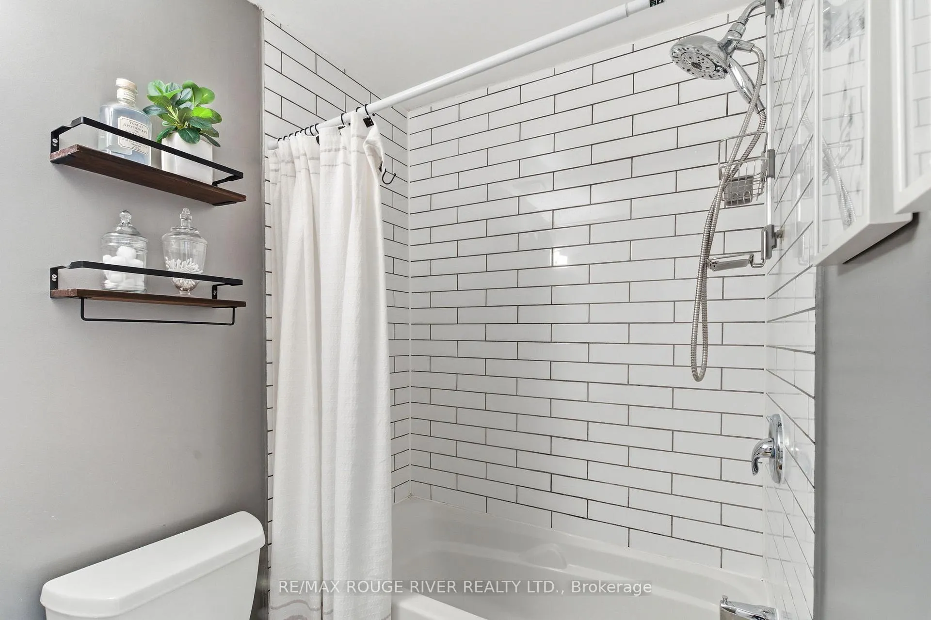 Photo 23 of Unit 65, 1010 Glen Street, Oshawa, Lakeview — HOMEH