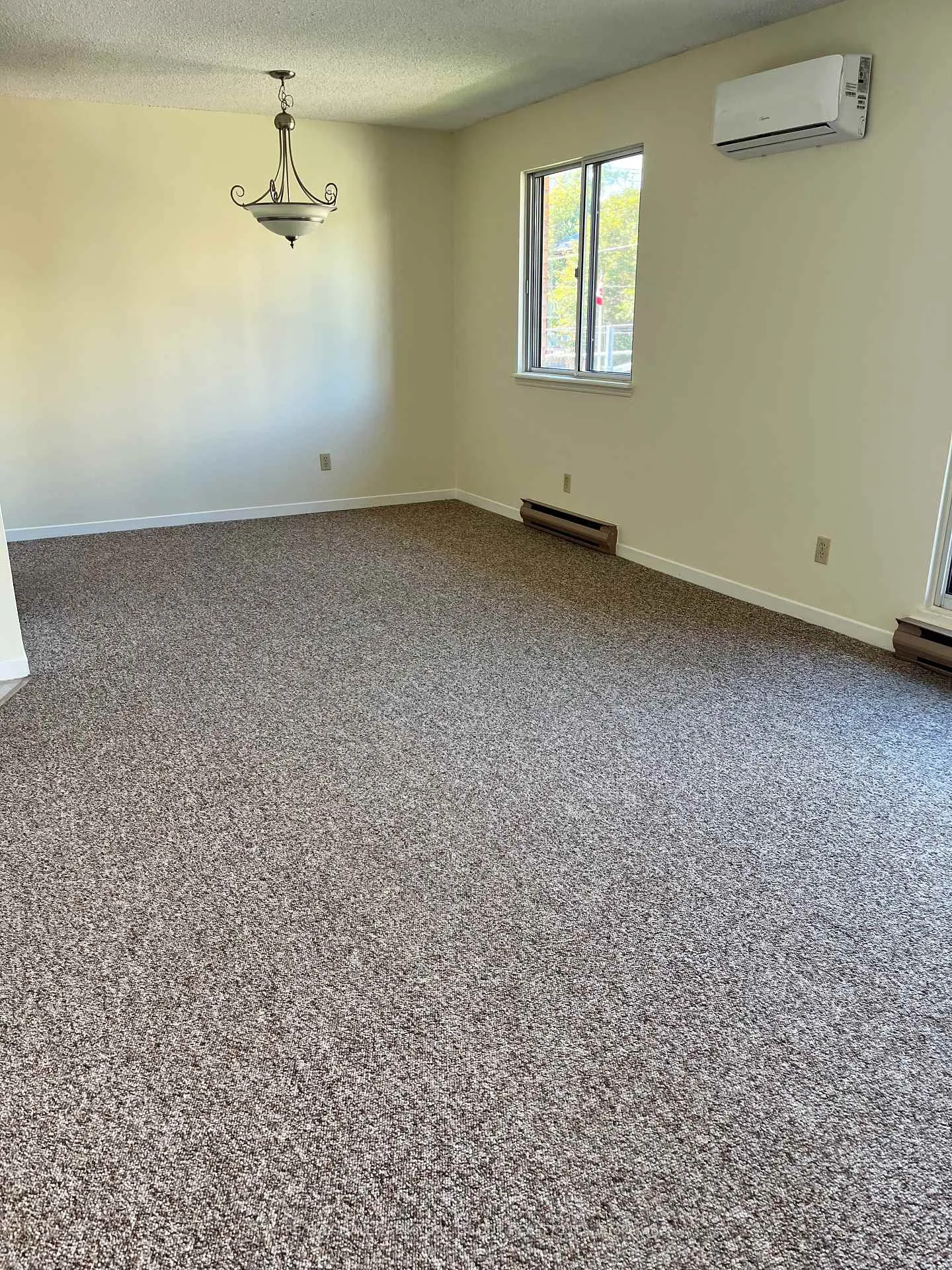 Photo 1 of Unit N11, 131 Edgehill Drive, Barrie, Letitia Heights — HOMEH