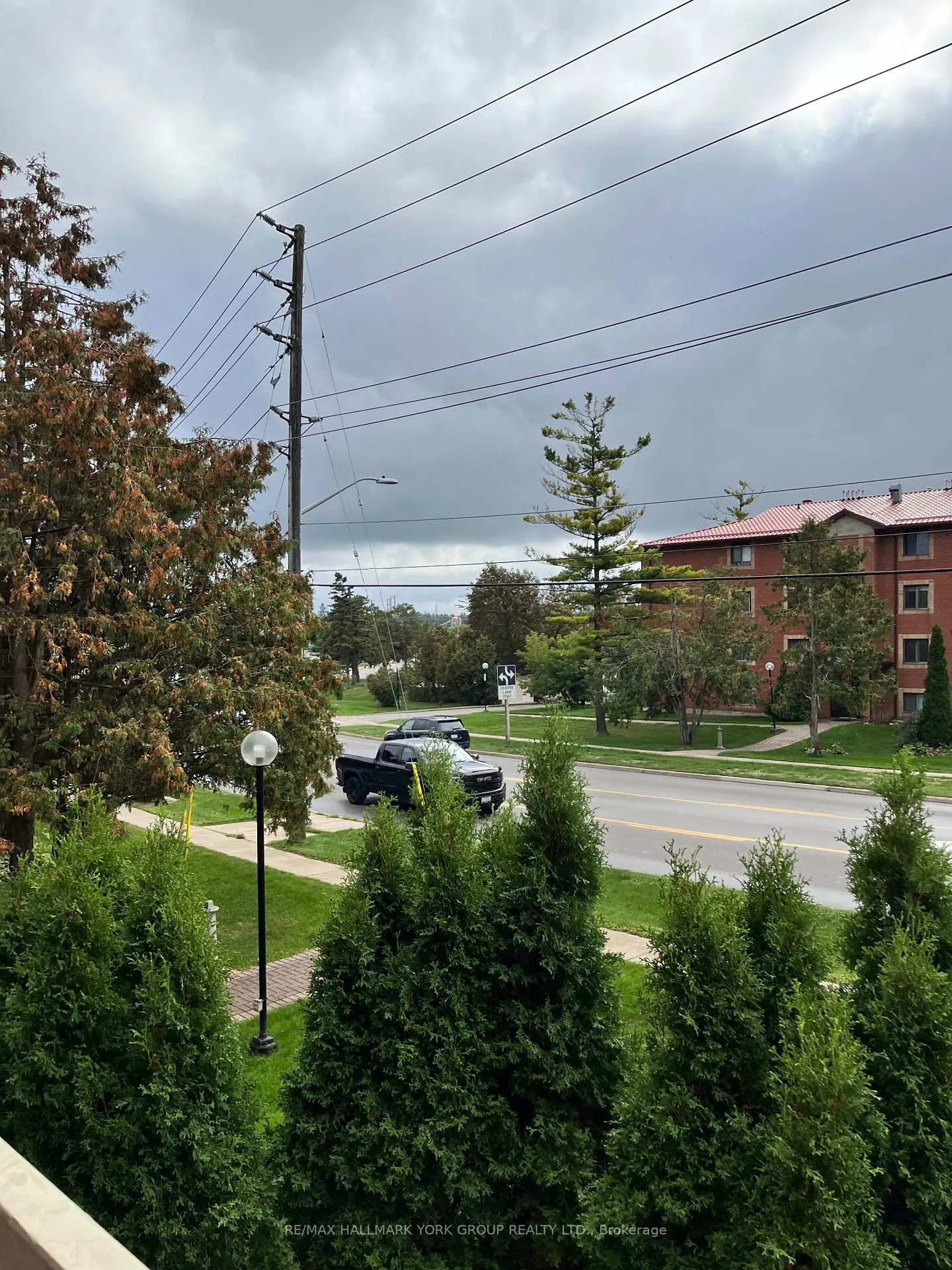 Photo 6 of Unit O5, 131 Edgehill Drive, Barrie, Letitia Heights — HOMEH