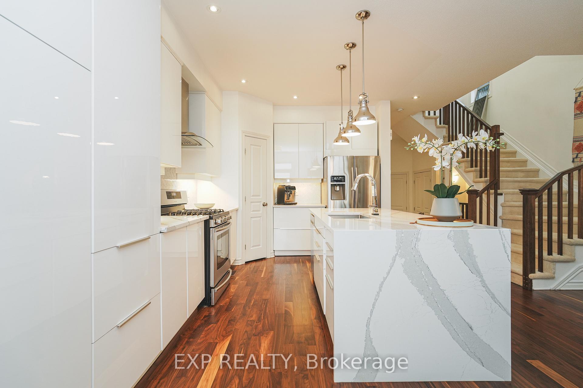 Photo 5 of 180 Mattingly Way, Ottawa, Riverside South/Gloucester Glen — HOMEH