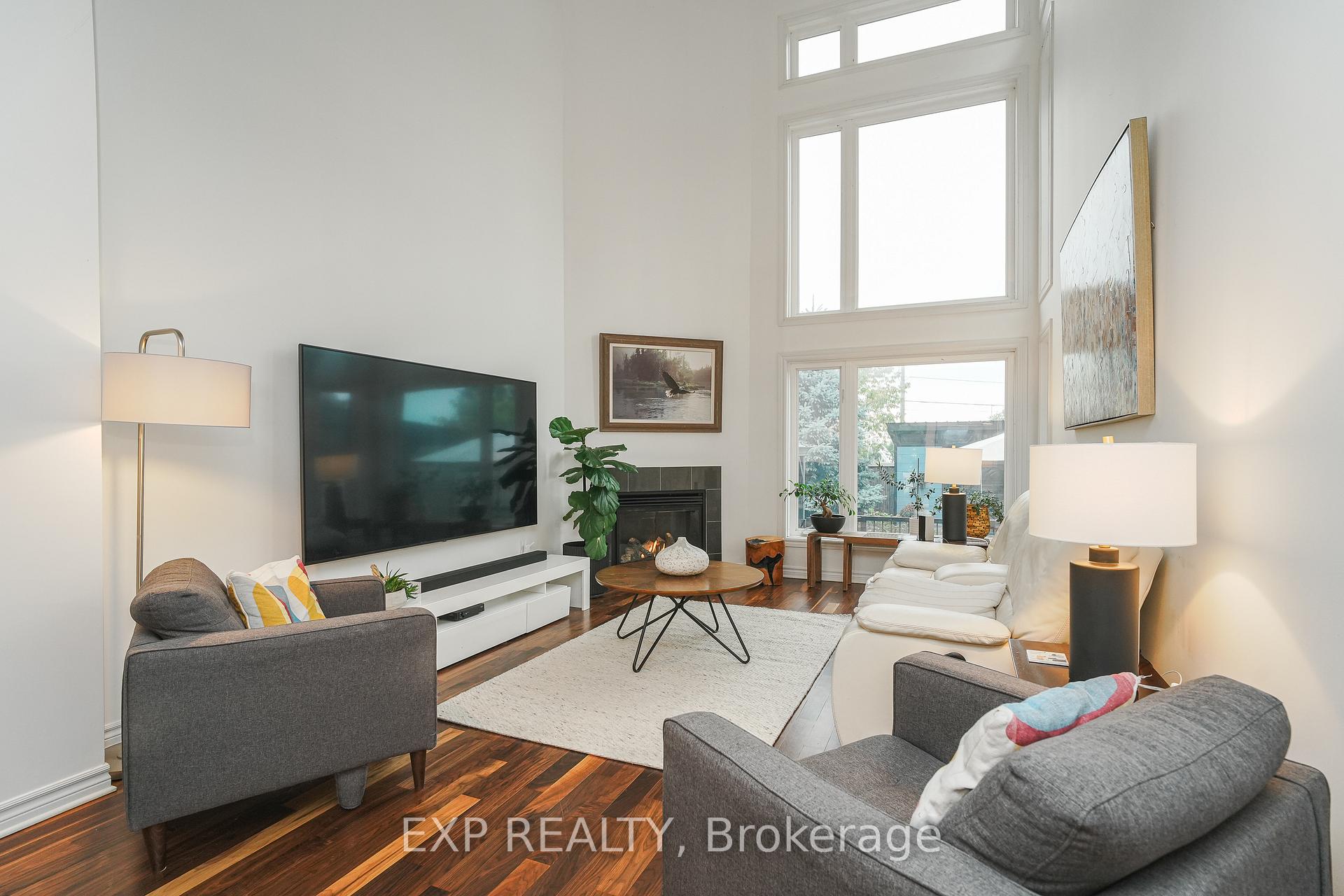 Photo 9 of 180 Mattingly Way, Ottawa, Riverside South/Gloucester Glen — HOMEH