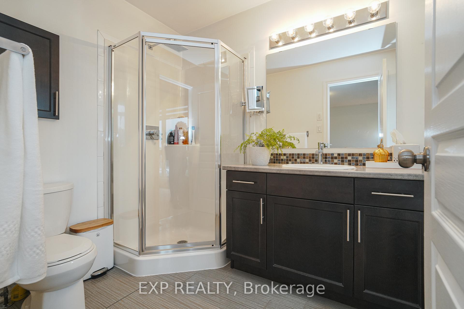 Photo 20 of 180 Mattingly Way, Ottawa, Riverside South/Gloucester Glen — HOMEH
