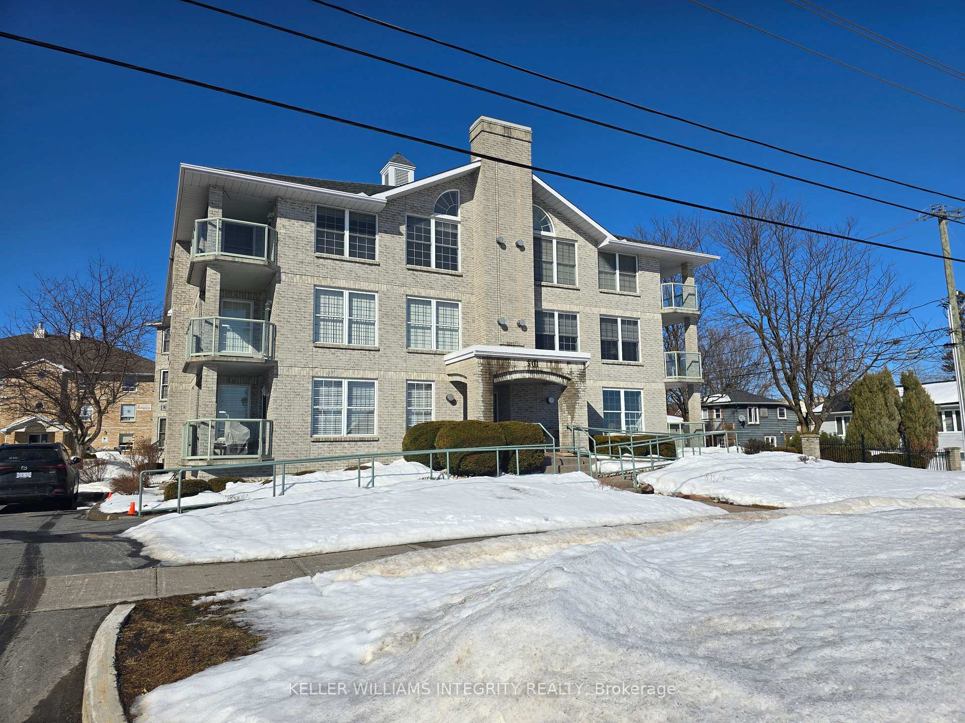 Photo 1 of Unit 103, 301 Water Street, Cornwall — HOMEH