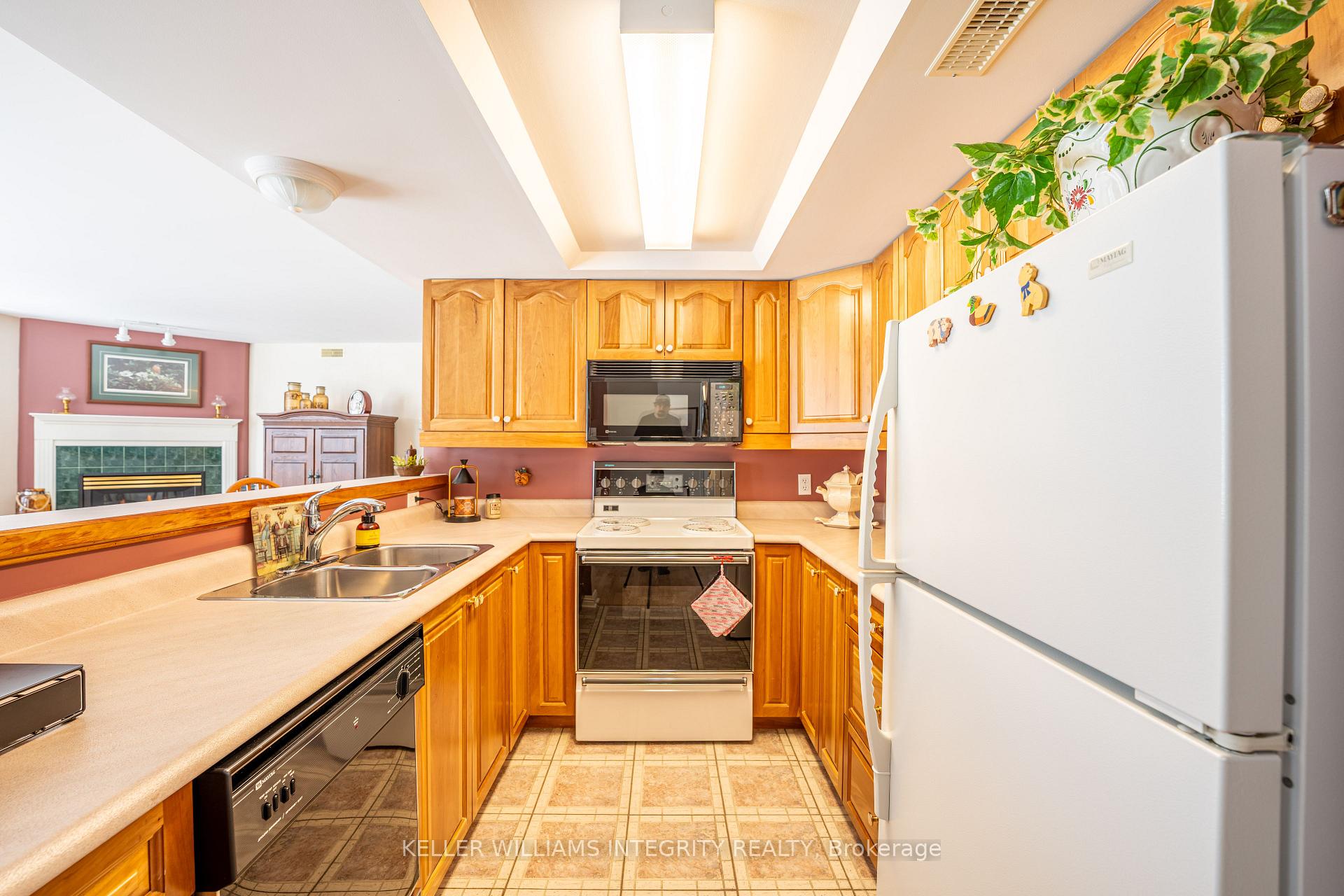 Photo 8 of Unit 103, 301 Water Street, Cornwall — HOMEH