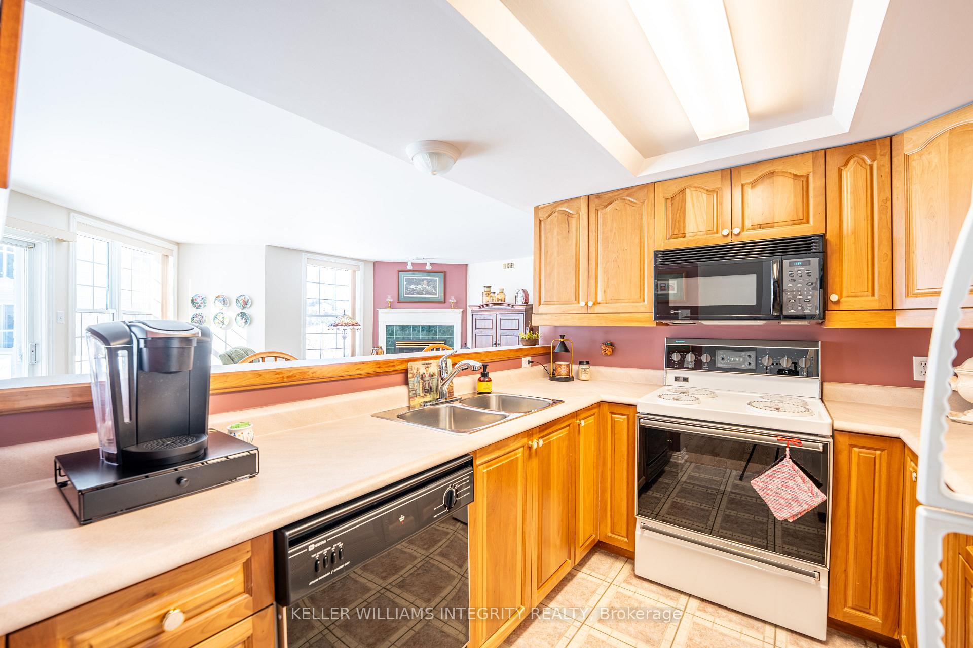 Photo 9 of Unit 103, 301 Water Street, Cornwall — HOMEH