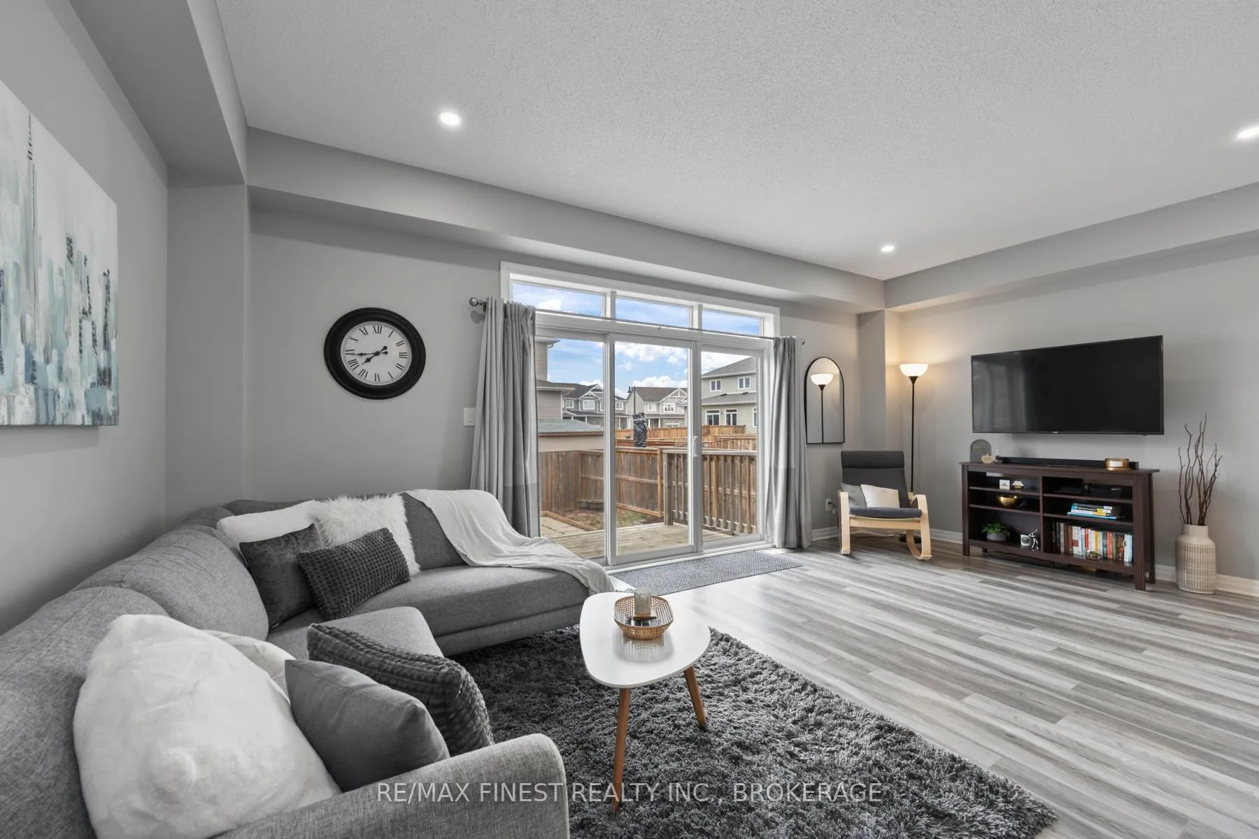 Photo 20 of 1376 Tremont Drive, Kingston, City Northwest — HOMEH