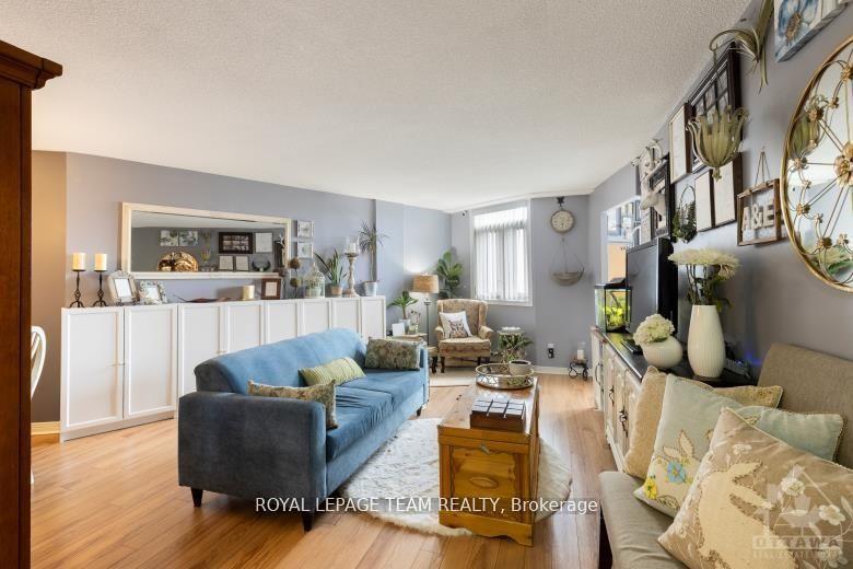 Photo 4 of Unit 1101, 1025 Grenon Avenue, Ottawa, Fairfield Heights — HOMEH