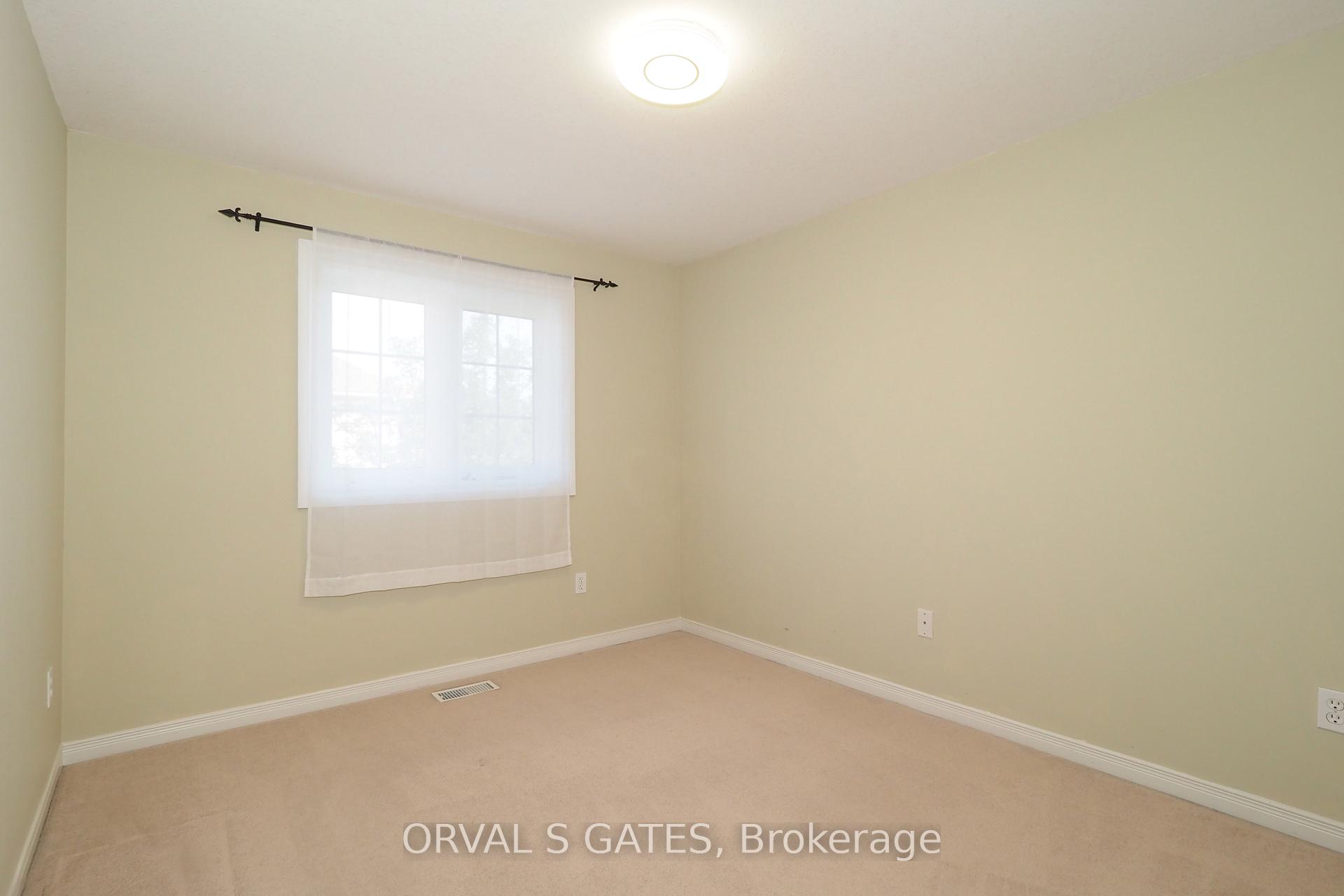 Photo 16 of Unit 41, 31 Schroder Crescent, Guelph, Grange Road — HOMEH