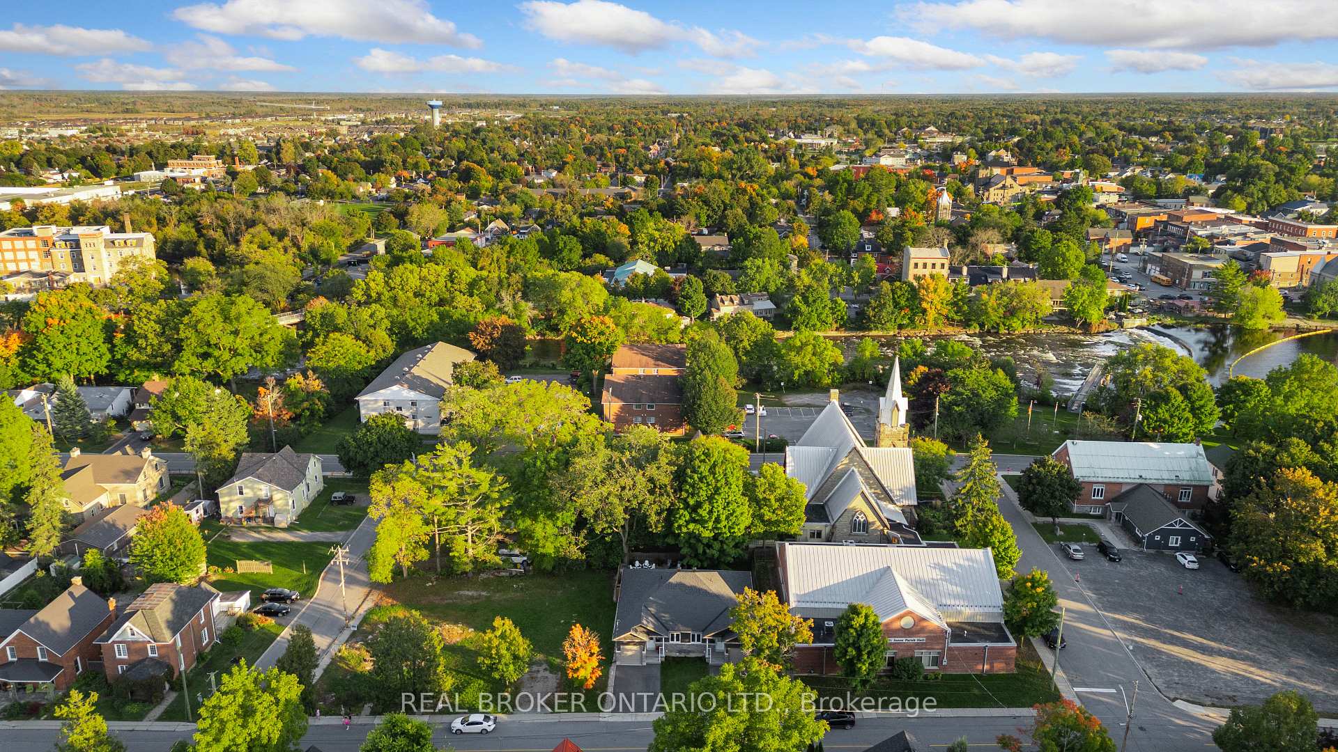 Photo 43 of 76 William Street, Carleton Place — HOMEH