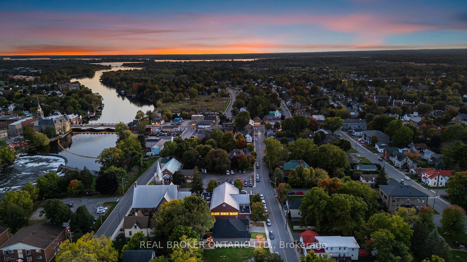 Photo 46 of 76 William Street, Carleton Place — HOMEH