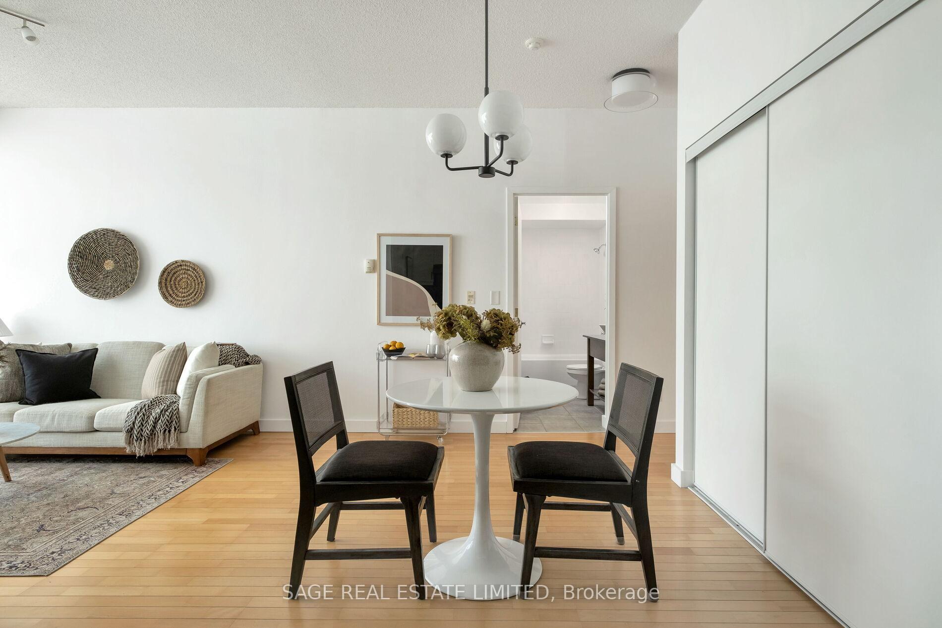Photo 8 of Unit 512, 601 Kingston Road, Toronto, The Beaches — HOMEH