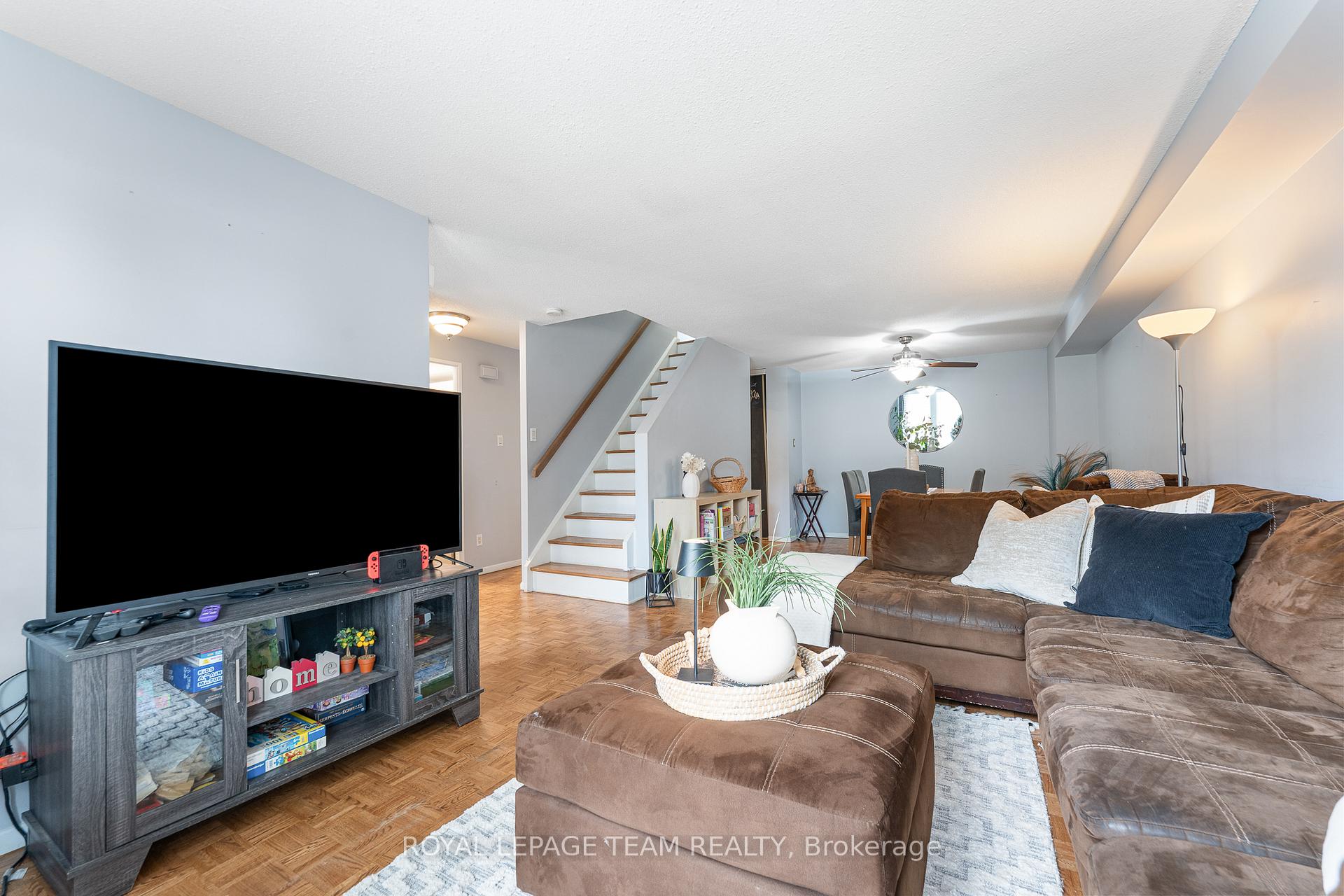 Photo 8 of 96 Beachview Private, Ottawa, Mooneys Bay/Riverside Park — HOMEH