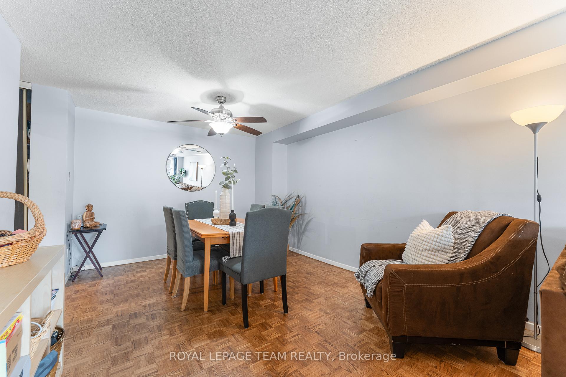 Photo 10 of 96 Beachview Private, Ottawa, Mooneys Bay/Riverside Park — HOMEH