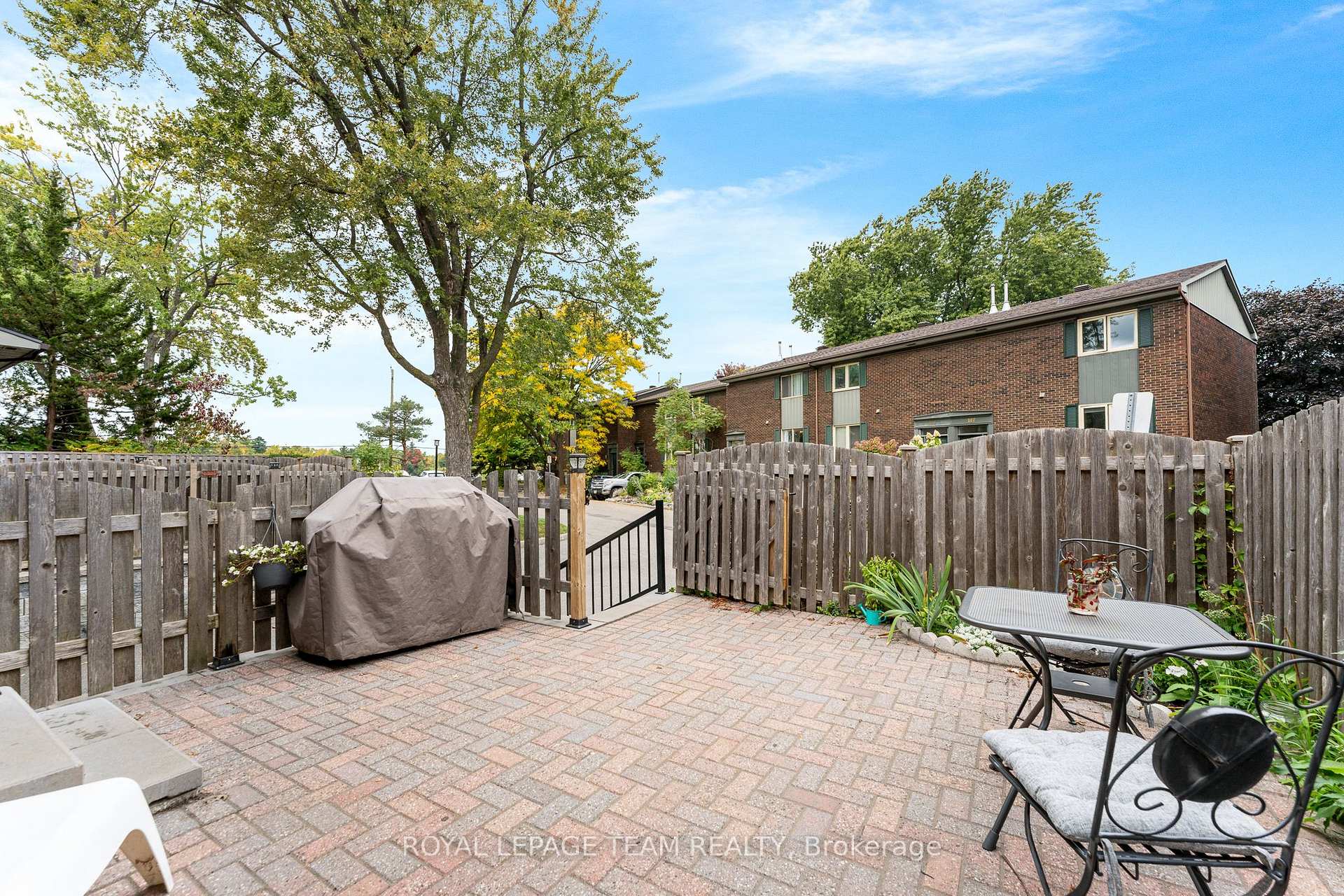 Photo 38 of 96 Beachview Private, Ottawa, Mooneys Bay/Riverside Park — HOMEH