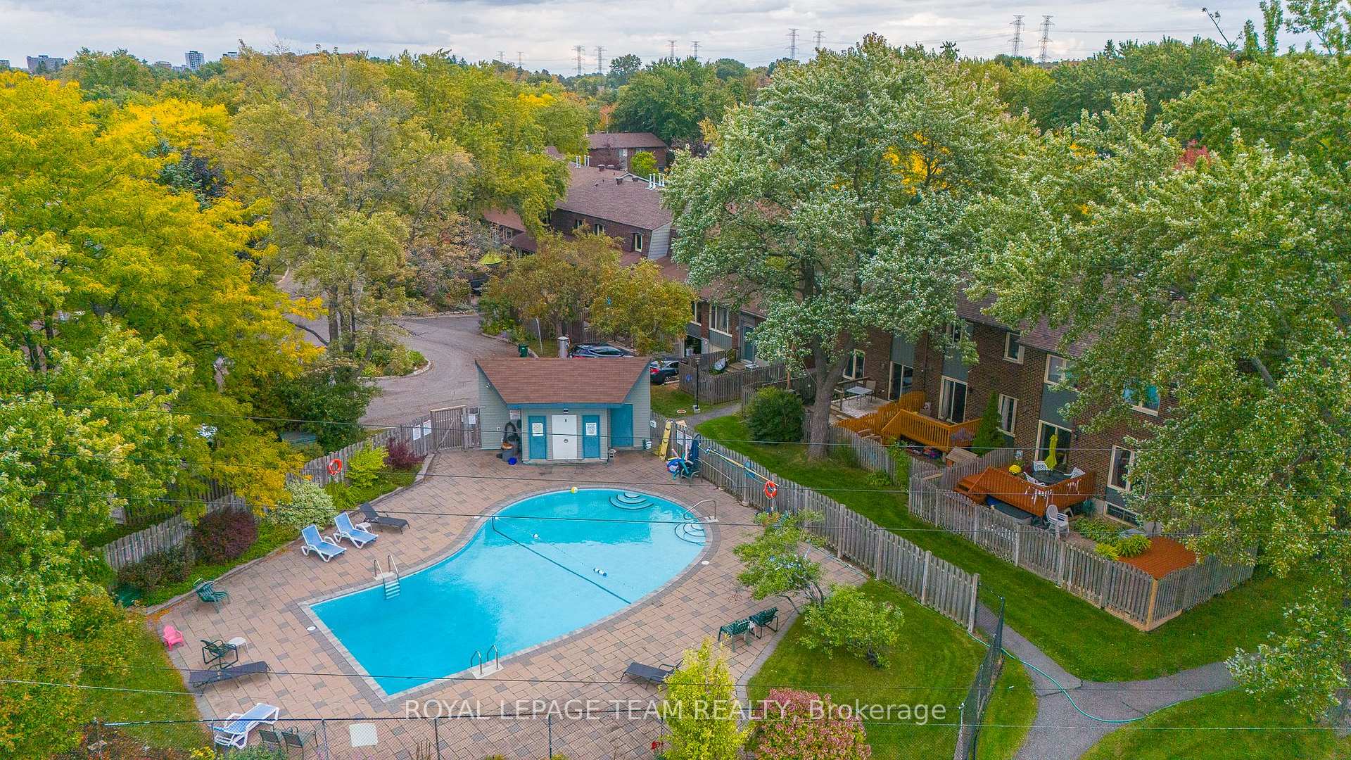 Photo 41 of 96 Beachview Private, Ottawa, Mooneys Bay/Riverside Park — HOMEH