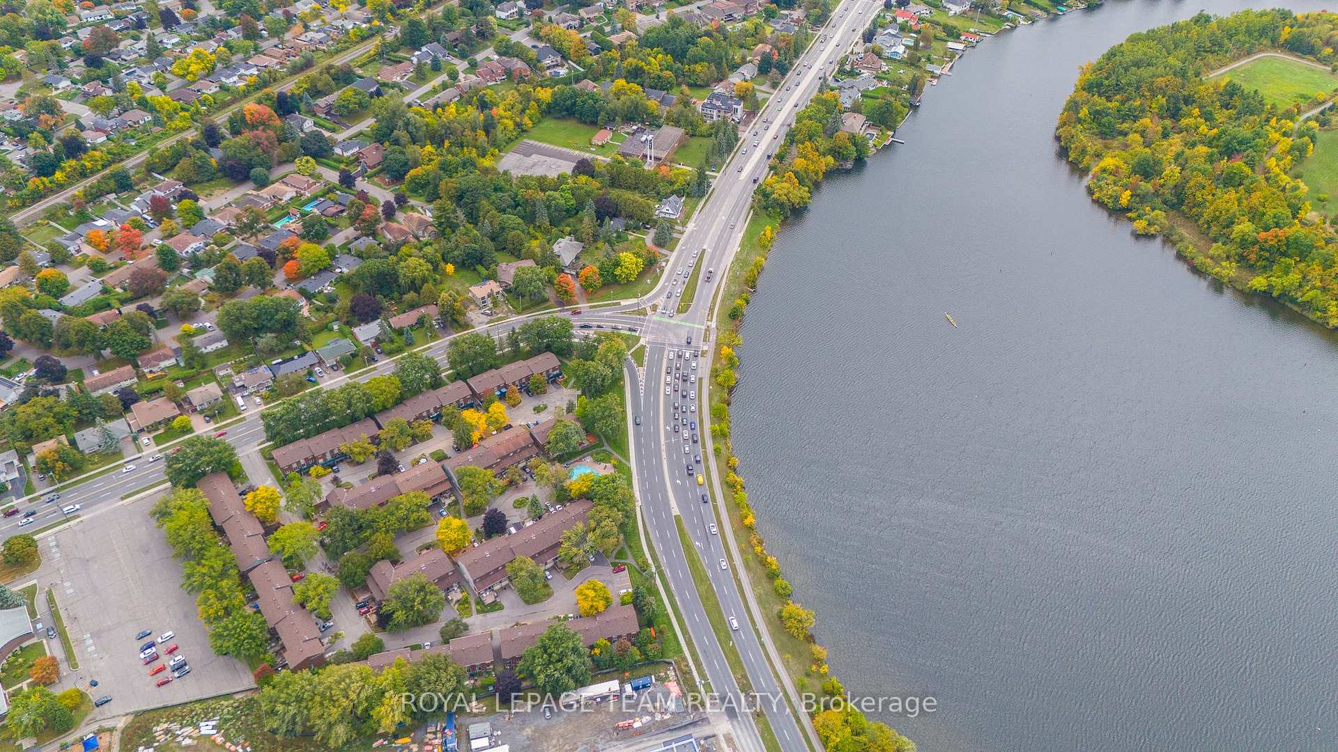 Photo 43 of 96 Beachview Private, Ottawa, Mooneys Bay/Riverside Park — HOMEH