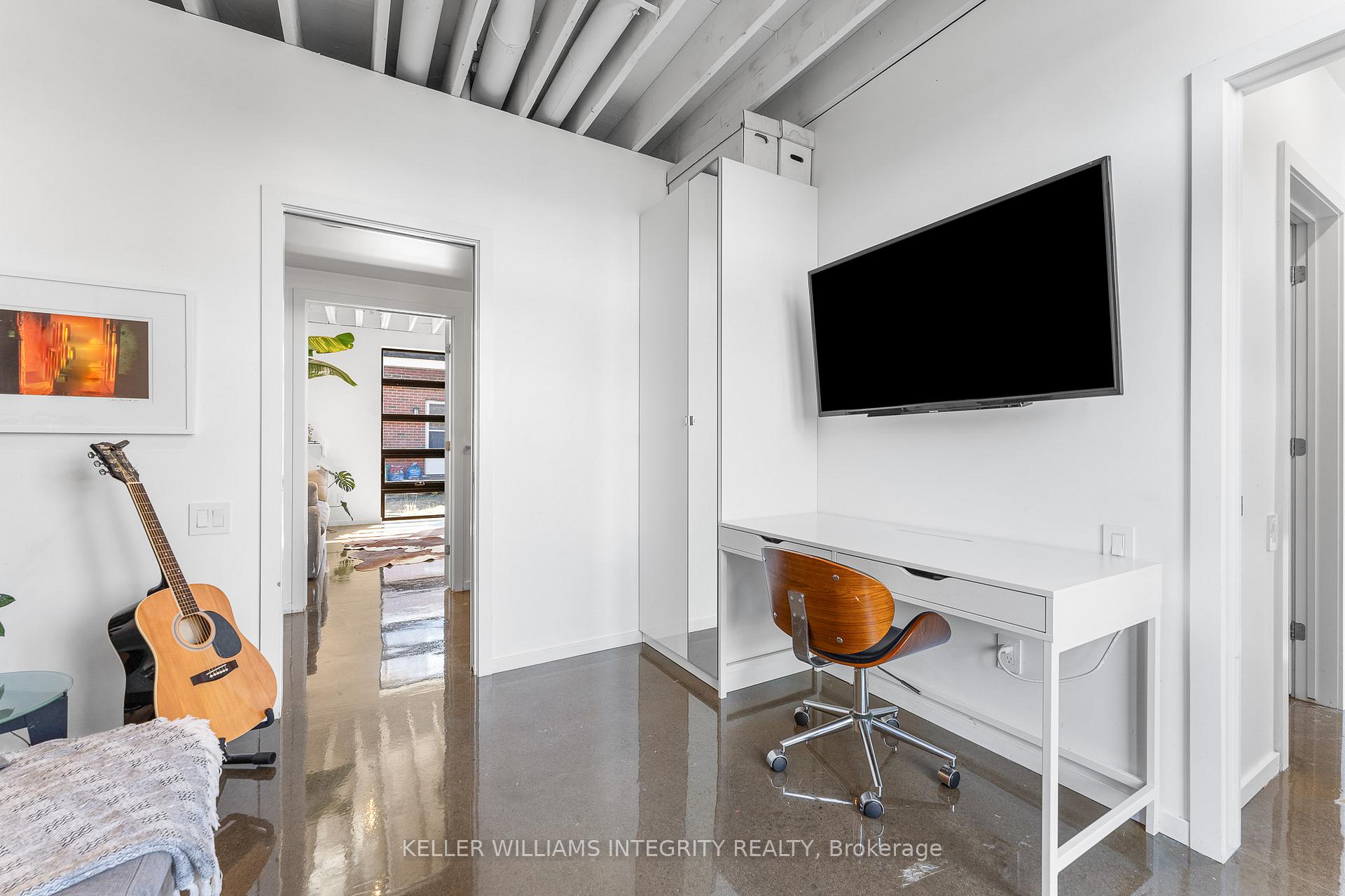 Photo 15 of 75 1/2 Pamilla Street, Ottawa, West Centre Town — HOMEH