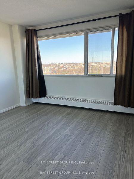 Photo 4 of Unit PH01, 725 Don Mills Road, Toronto, Flemingdon Park — HOMEH