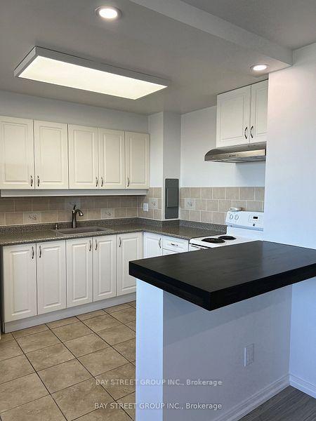 Photo 5 of Unit PH01, 725 Don Mills Road, Toronto, Flemingdon Park — HOMEH