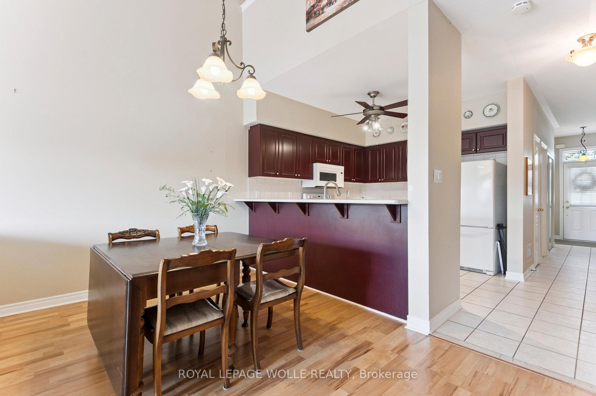Photo 14 of Unit 14, 19 Niagara Drive, Oshawa, Samac — HOMEH