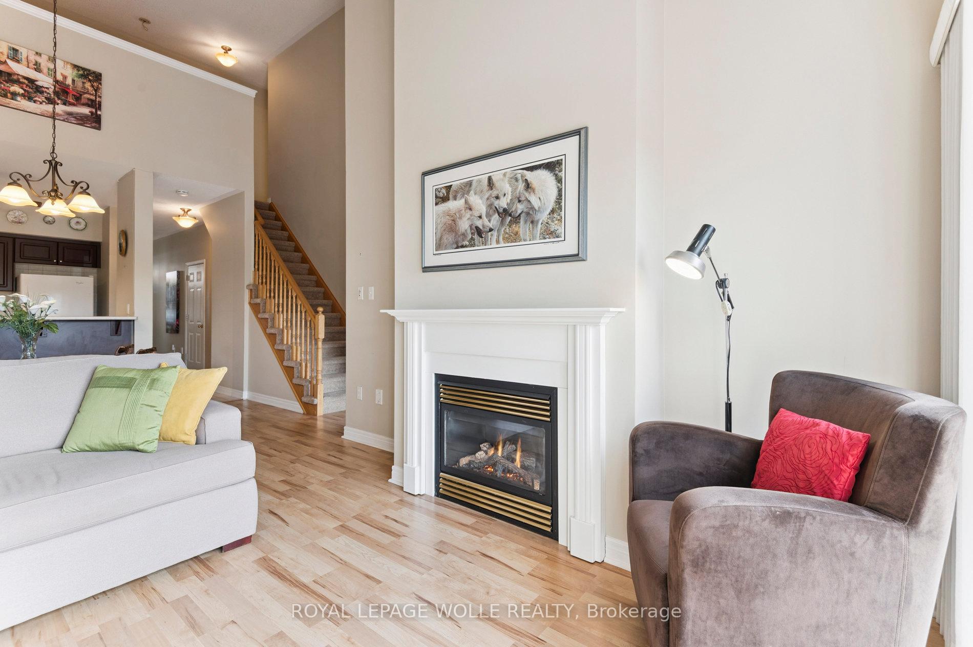 Photo 19 of Unit 14, 19 Niagara Drive, Oshawa, Samac — HOMEH