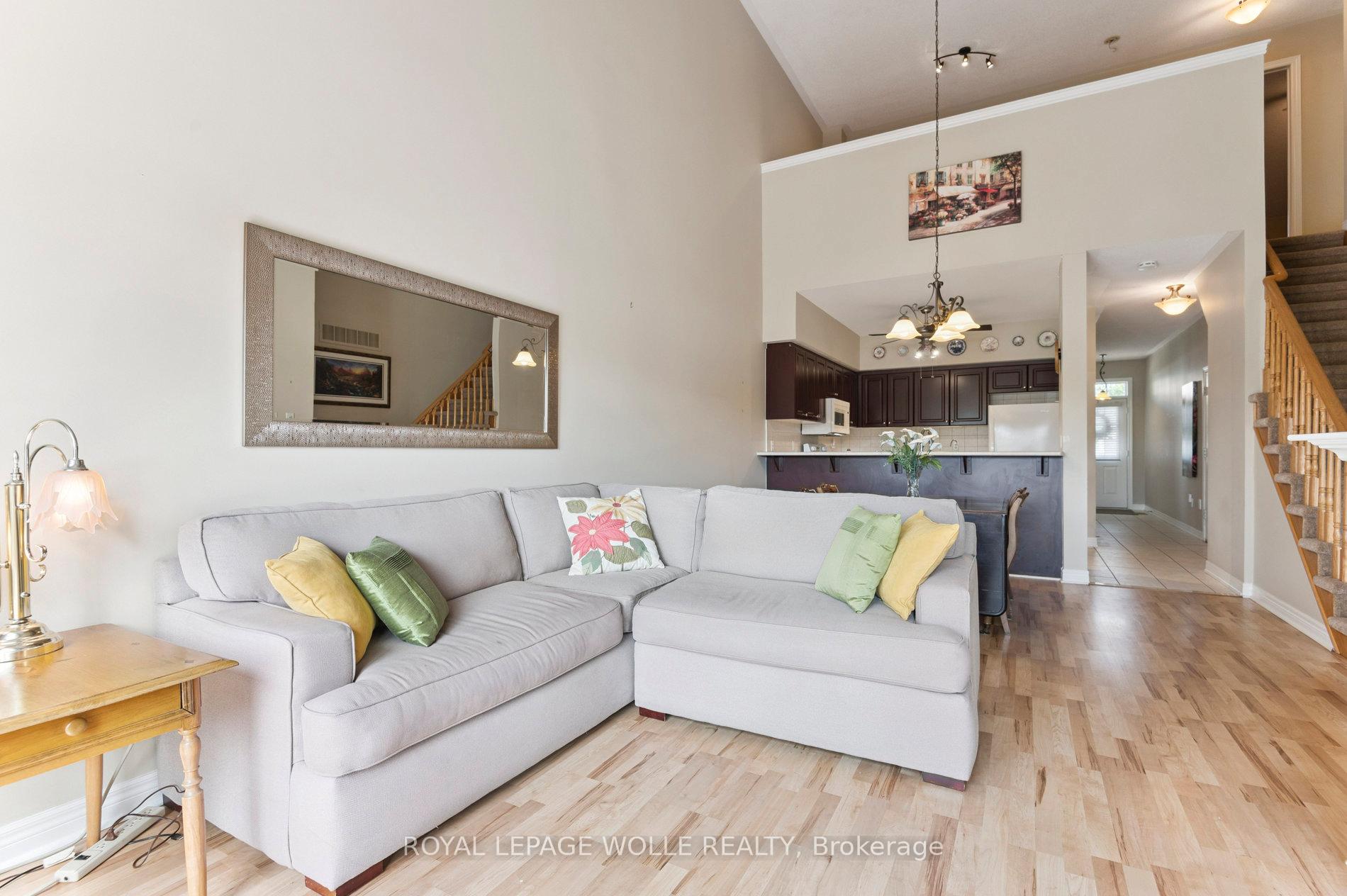 Photo 20 of Unit 14, 19 Niagara Drive, Oshawa, Samac — HOMEH
