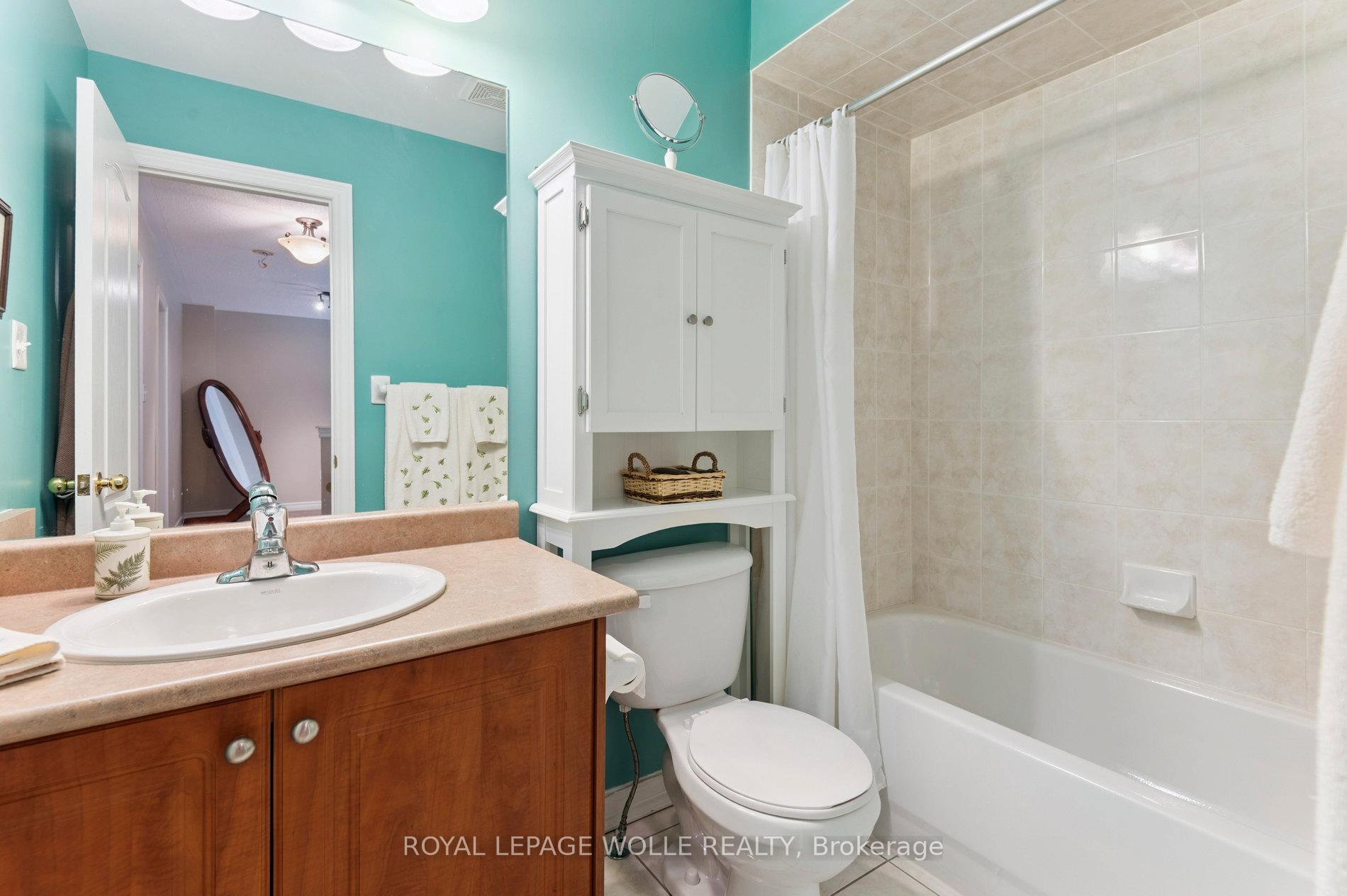 Photo 30 of Unit 14, 19 Niagara Drive, Oshawa, Samac — HOMEH