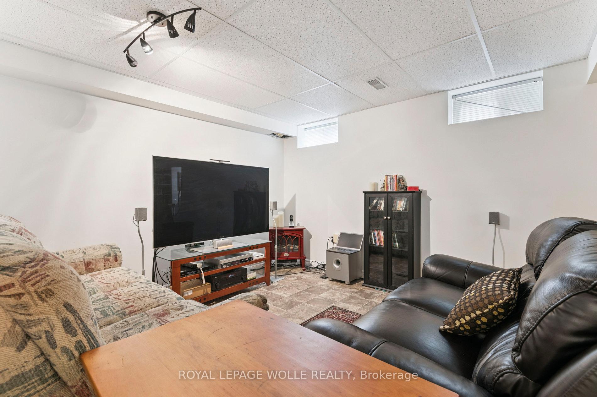 Photo 40 of Unit 14, 19 Niagara Drive, Oshawa, Samac — HOMEH