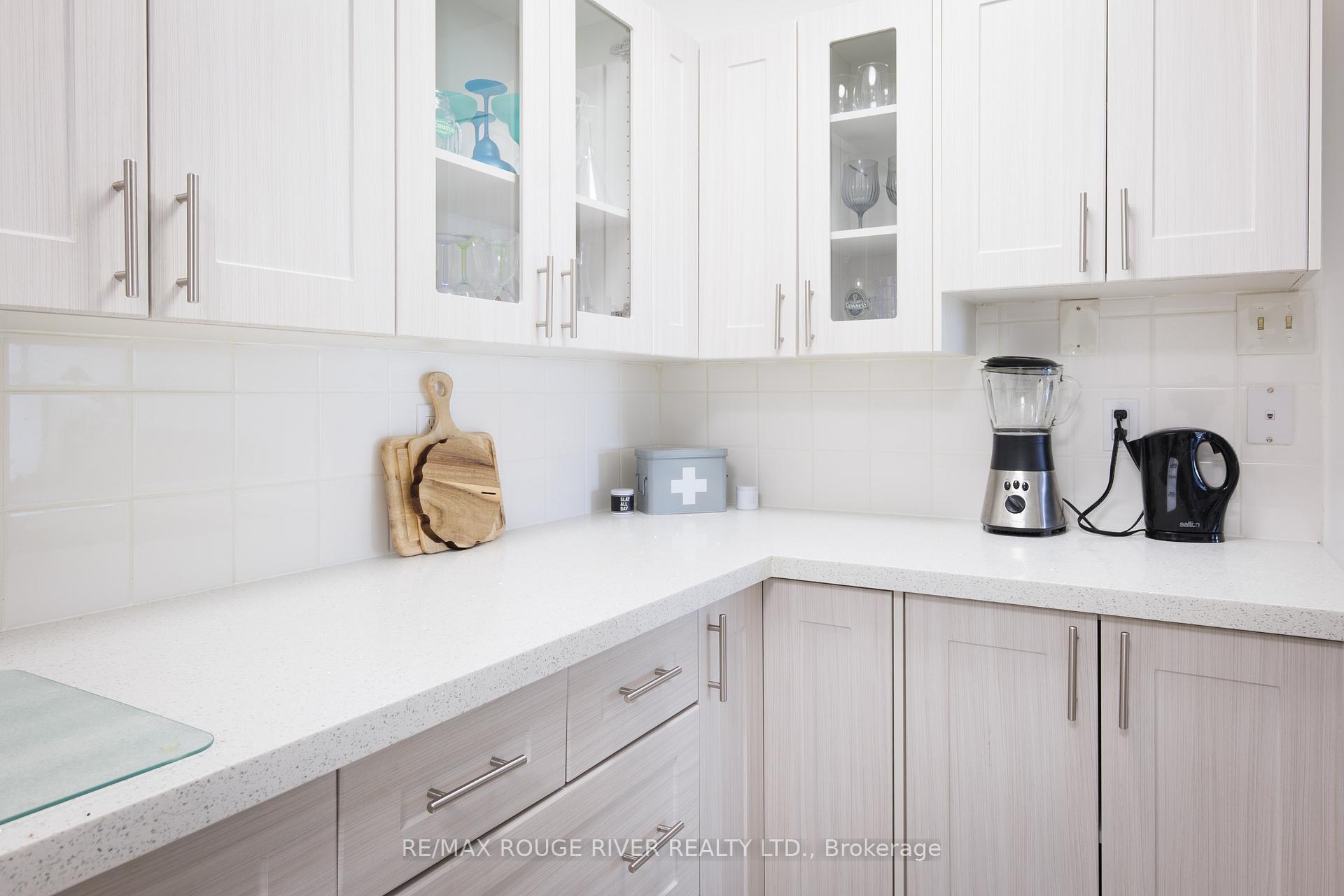 Photo 6 of Unit 611, 1890 Valley Farm Road, Pickering, Town Centre — HOMEH