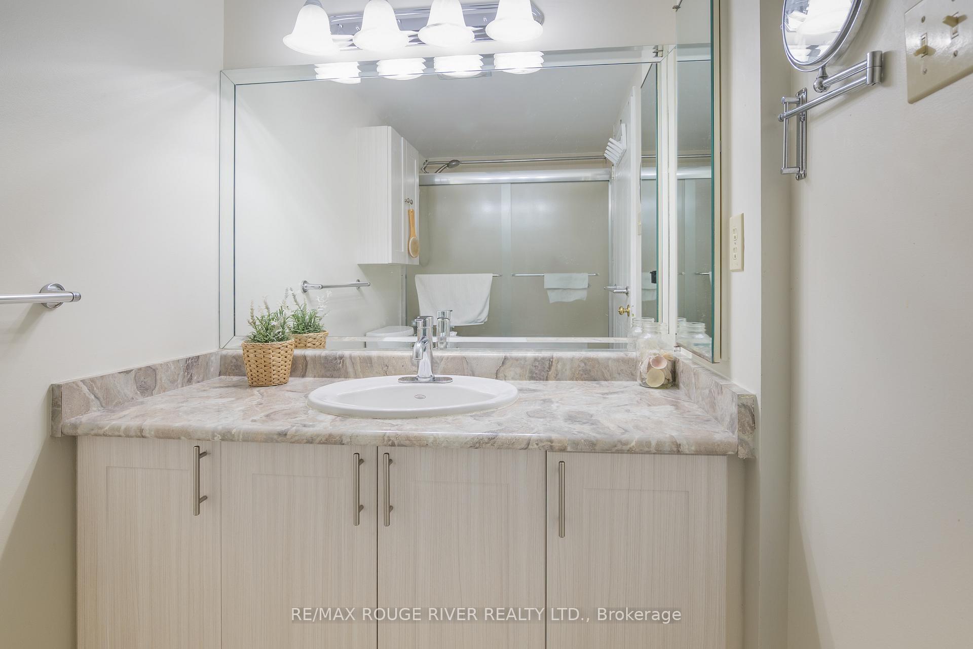 Photo 25 of Unit 611, 1890 Valley Farm Road, Pickering, Town Centre — HOMEH