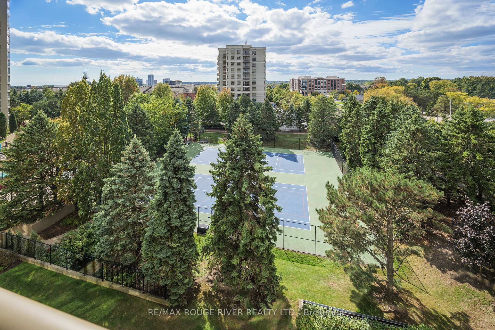 Photo 44 of Unit 611, 1890 Valley Farm Road, Pickering, Town Centre — HOMEH