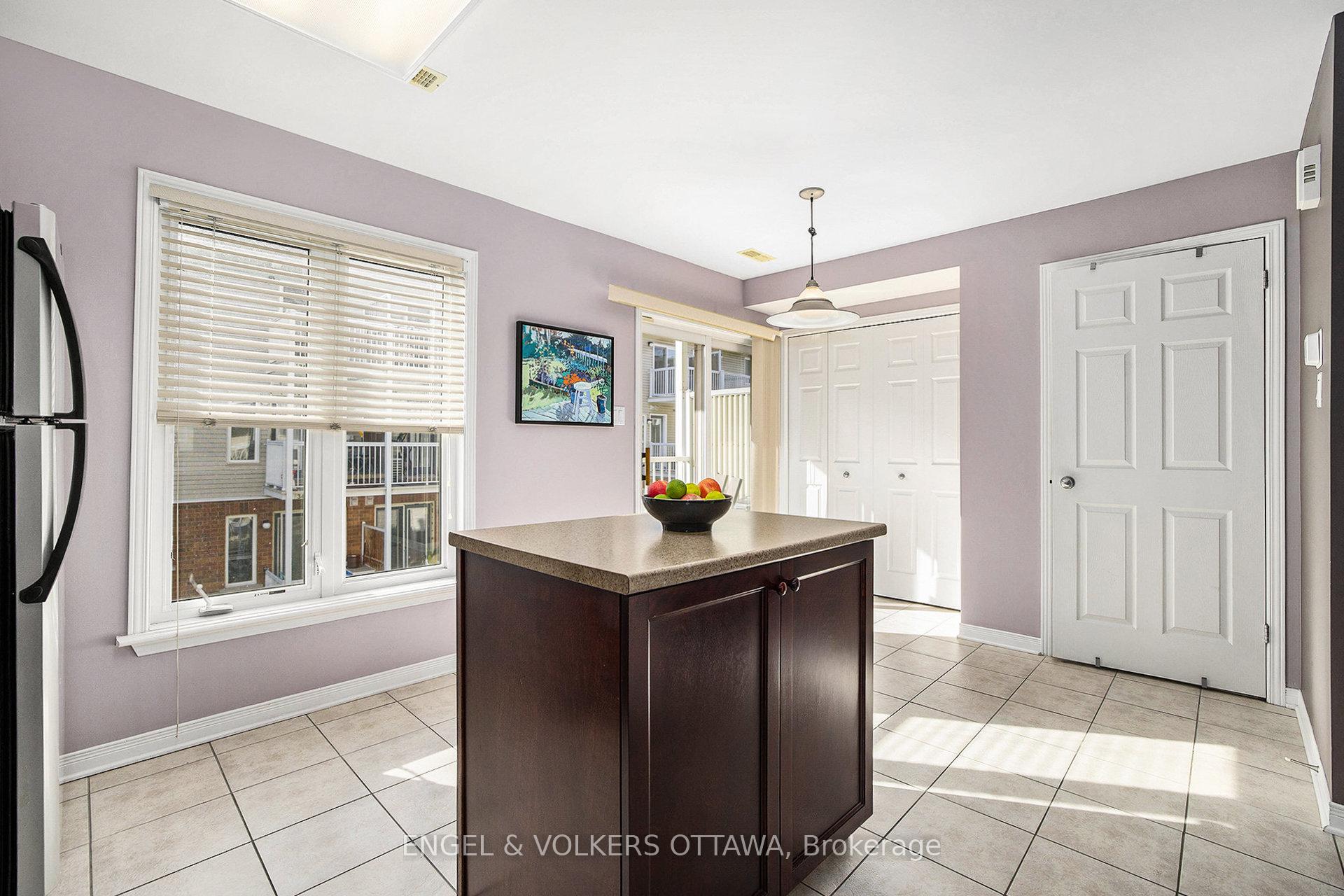 Photo 12 of Unit 107, 1512 Walkley Road, Ottawa, Heron Gate/Industrial Park — HOMEH
