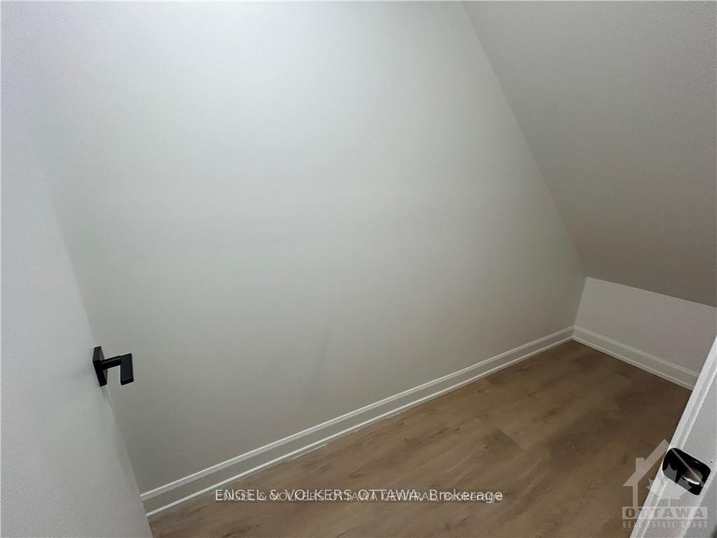 Photo 7 of Unit 2, 154 Fifth Avenue, Ottawa, Glebe — HOMEH