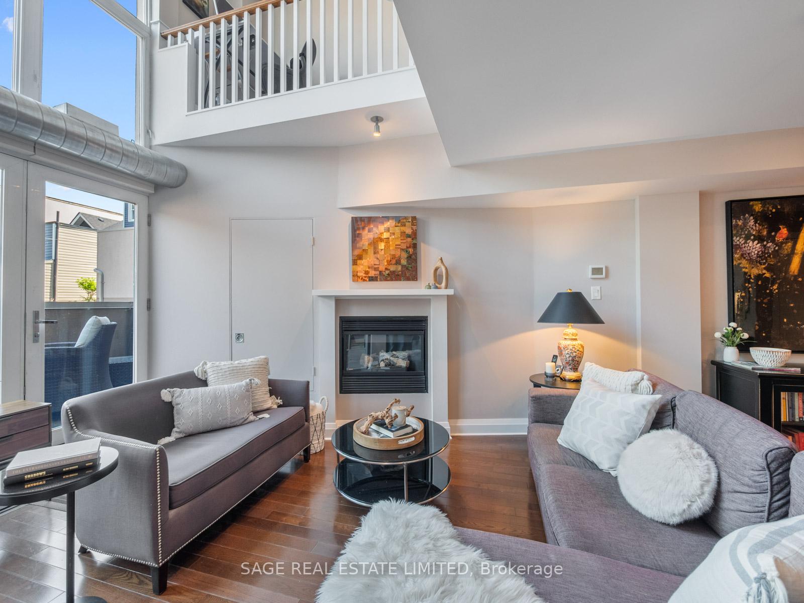 Photo 7 of Unit 204, 2012 Queen Street E, Toronto, The Beaches — HOMEH