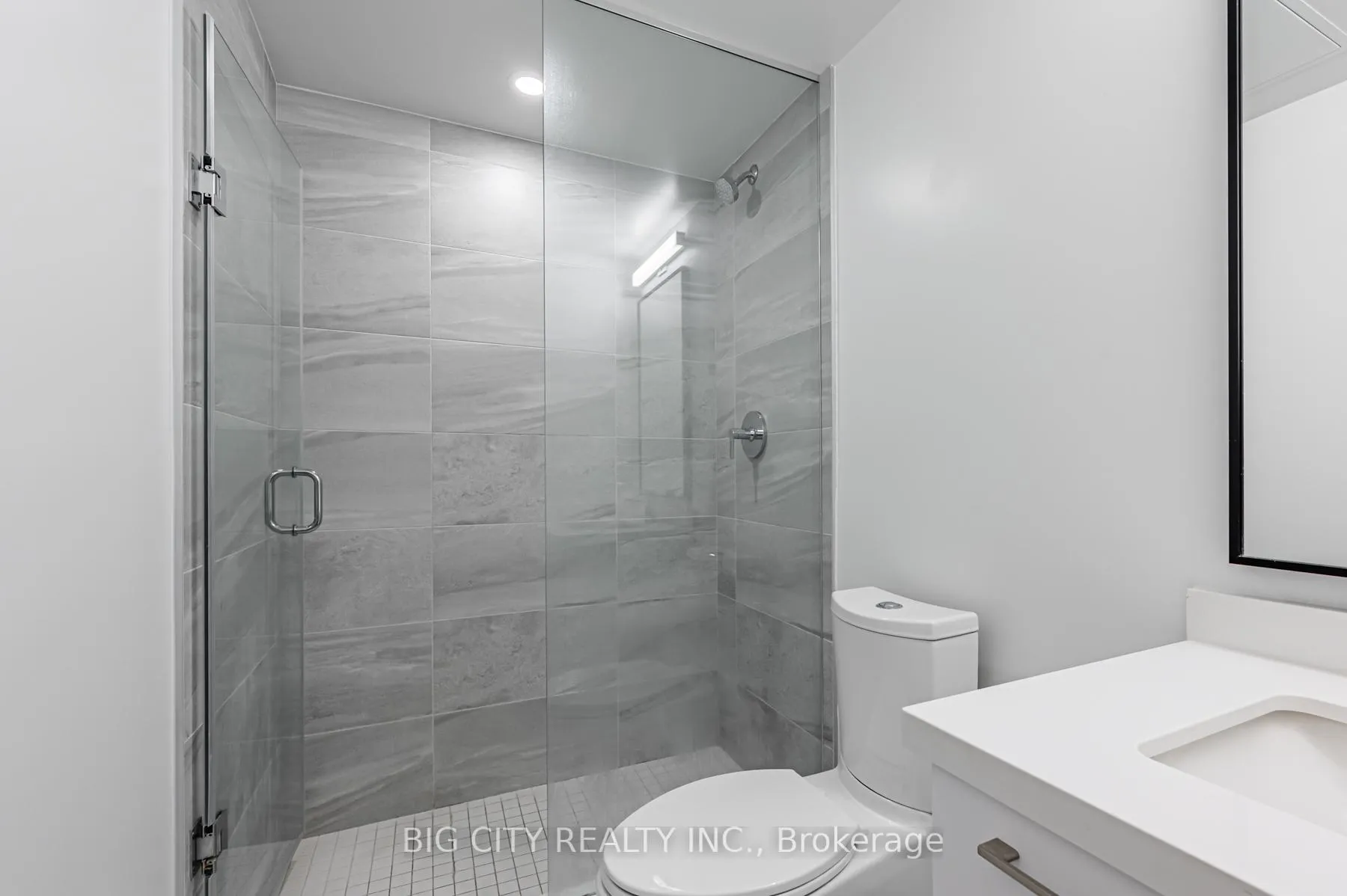 Photo 22 of Unit 1012, 36 Brentcliffe Road, Toronto, Thorncliffe Park — HOMEH