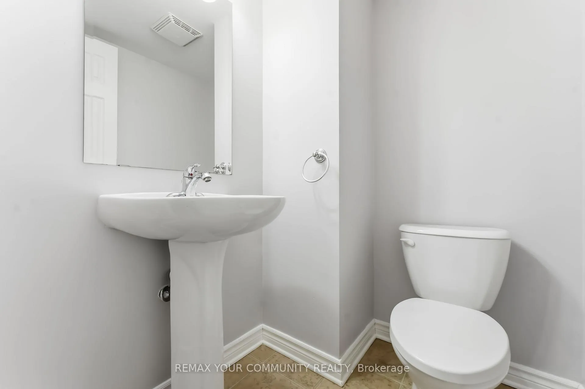 Photo 11 of 785 Lakeridge Drive, Ottawa, Avalon East — HOMEH