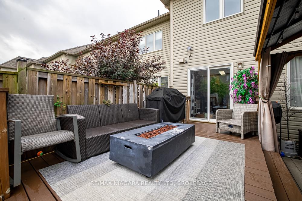 Photo 20 of 105 Bisset Avenue, Brantford — HOMEH