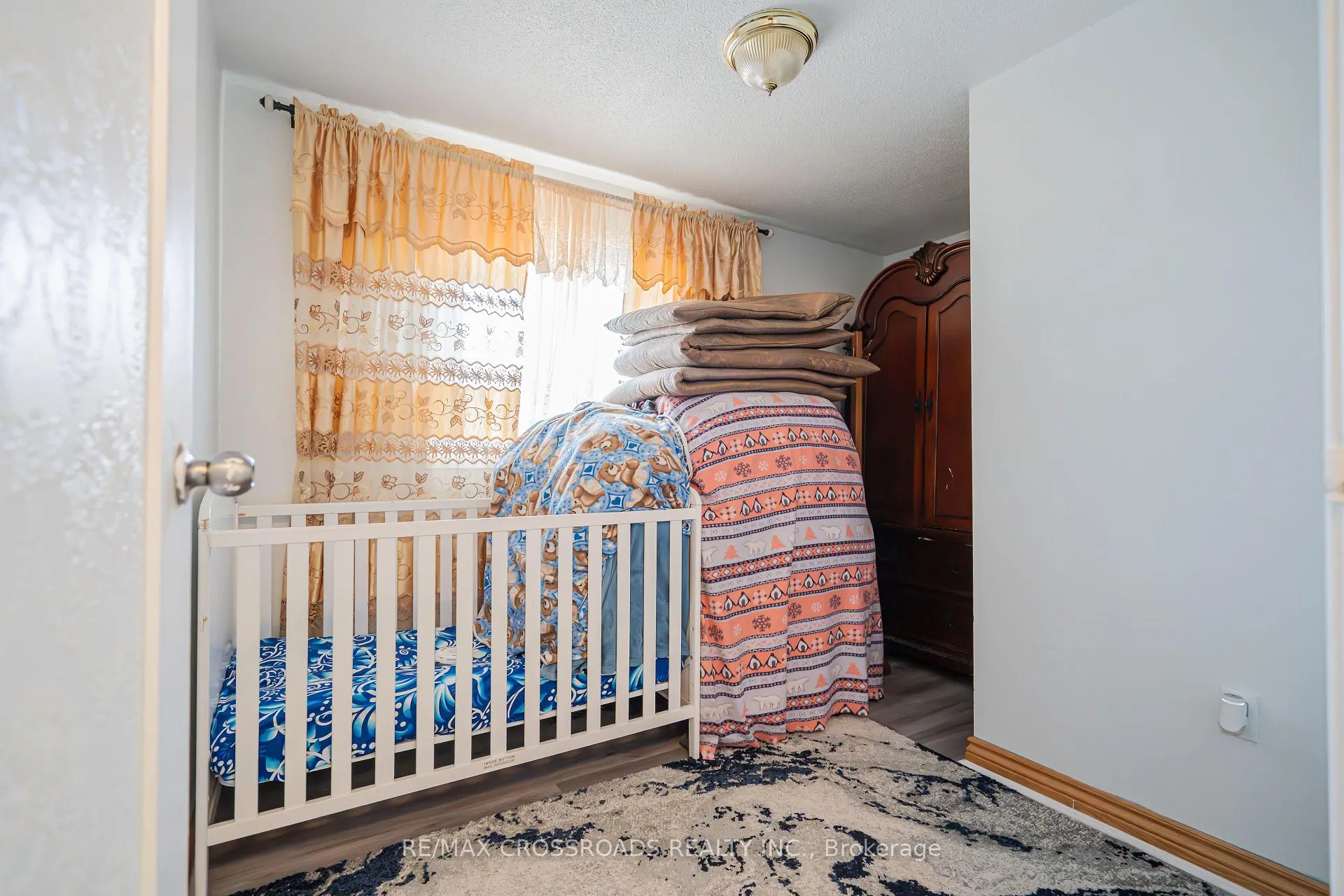Photo 30 of 809 Monaghan Avenue, Oshawa, Vanier — HOMEH